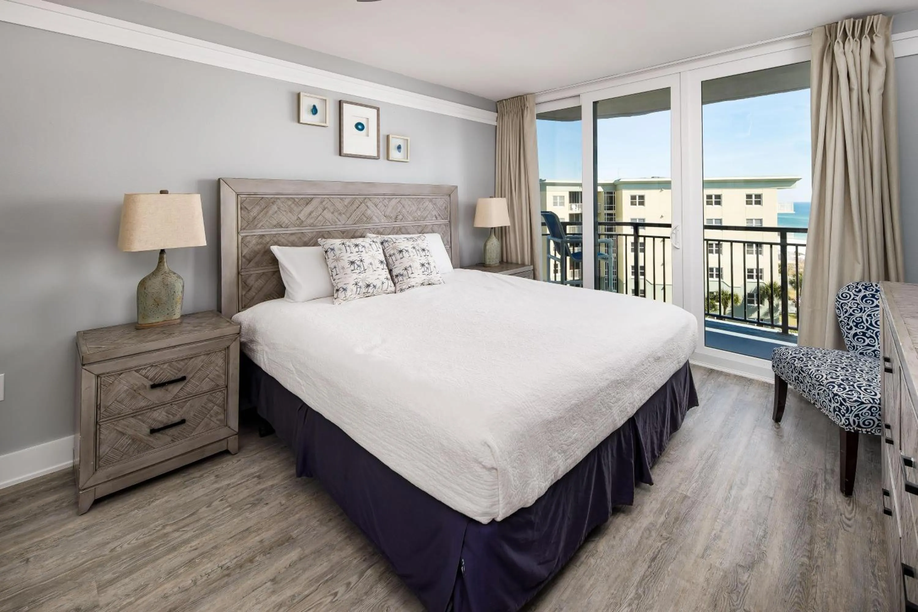 Bed in Nautilus 2710 Gulf View 7th Flr 2 BR 2 BA