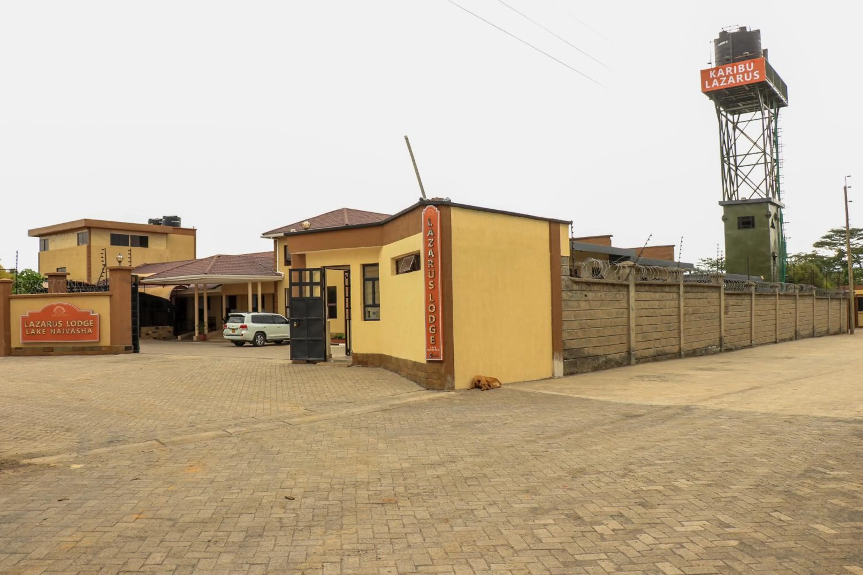 Property building in Lake Naivasha Lazarus Lodge