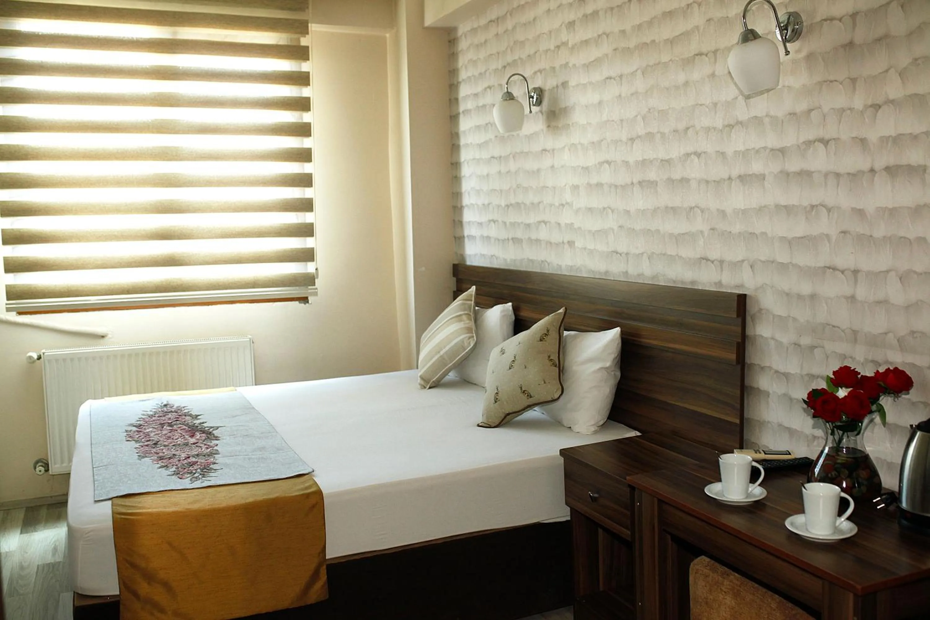 Bed in Birlik Apart Hotel