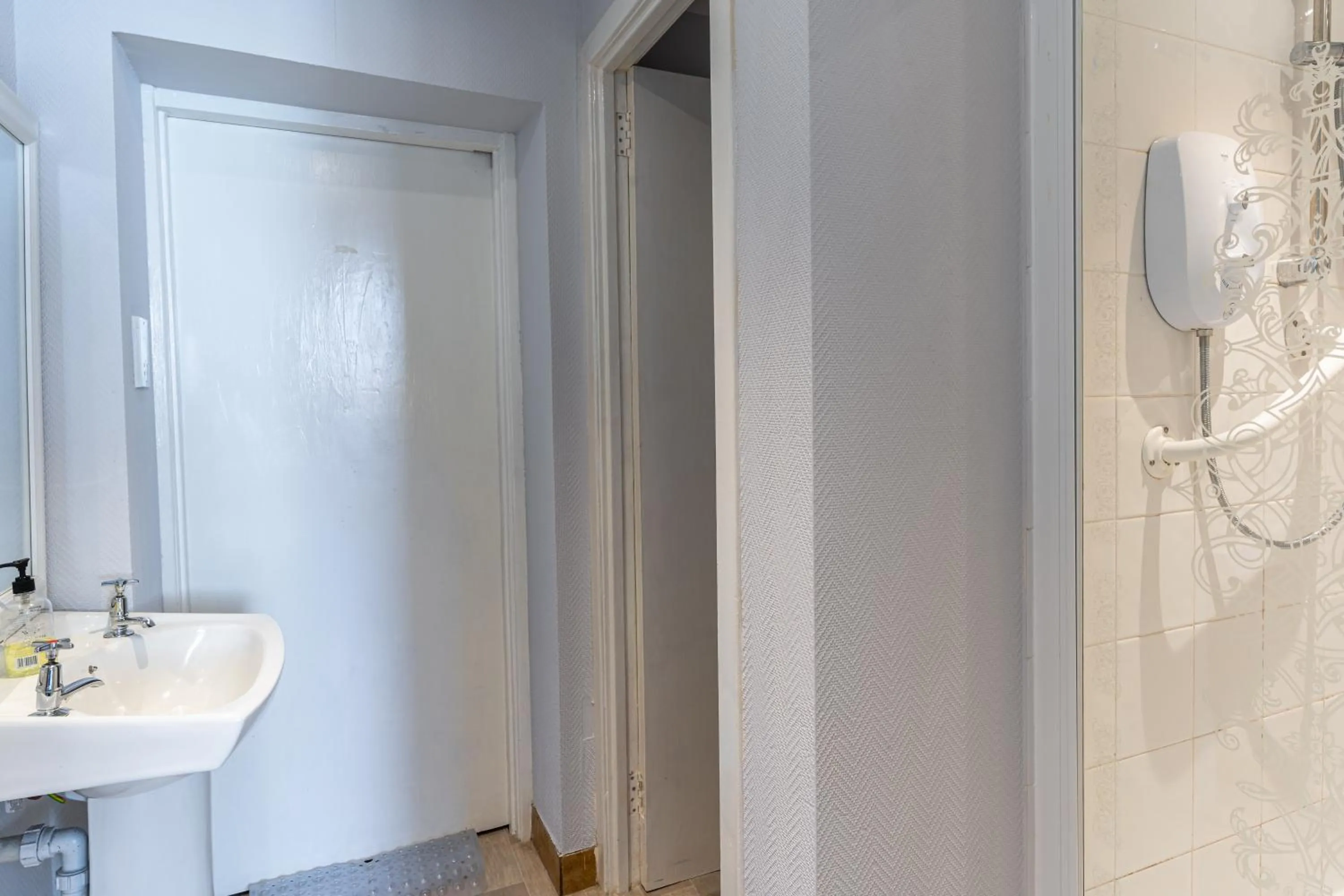 Bathroom in Columba House