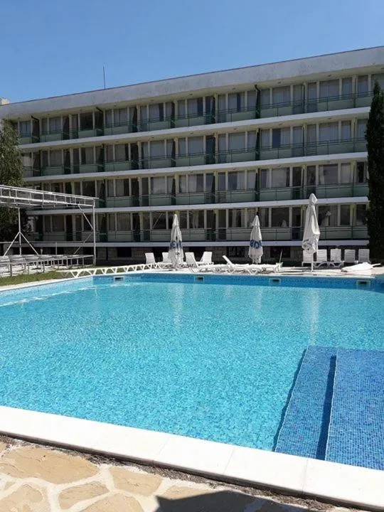 Property building in Festa-Kranevo