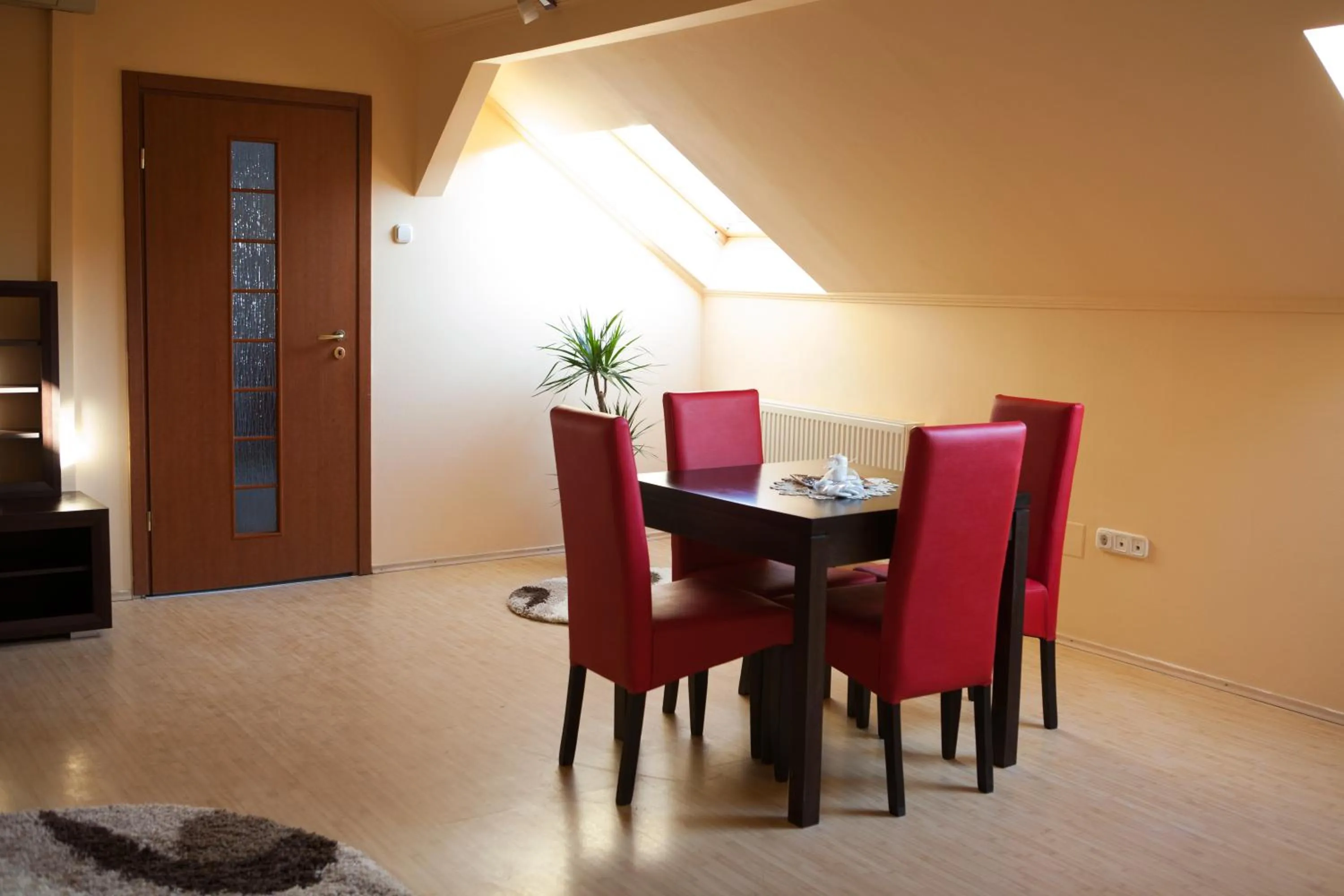 Dining area in Premier Apartment