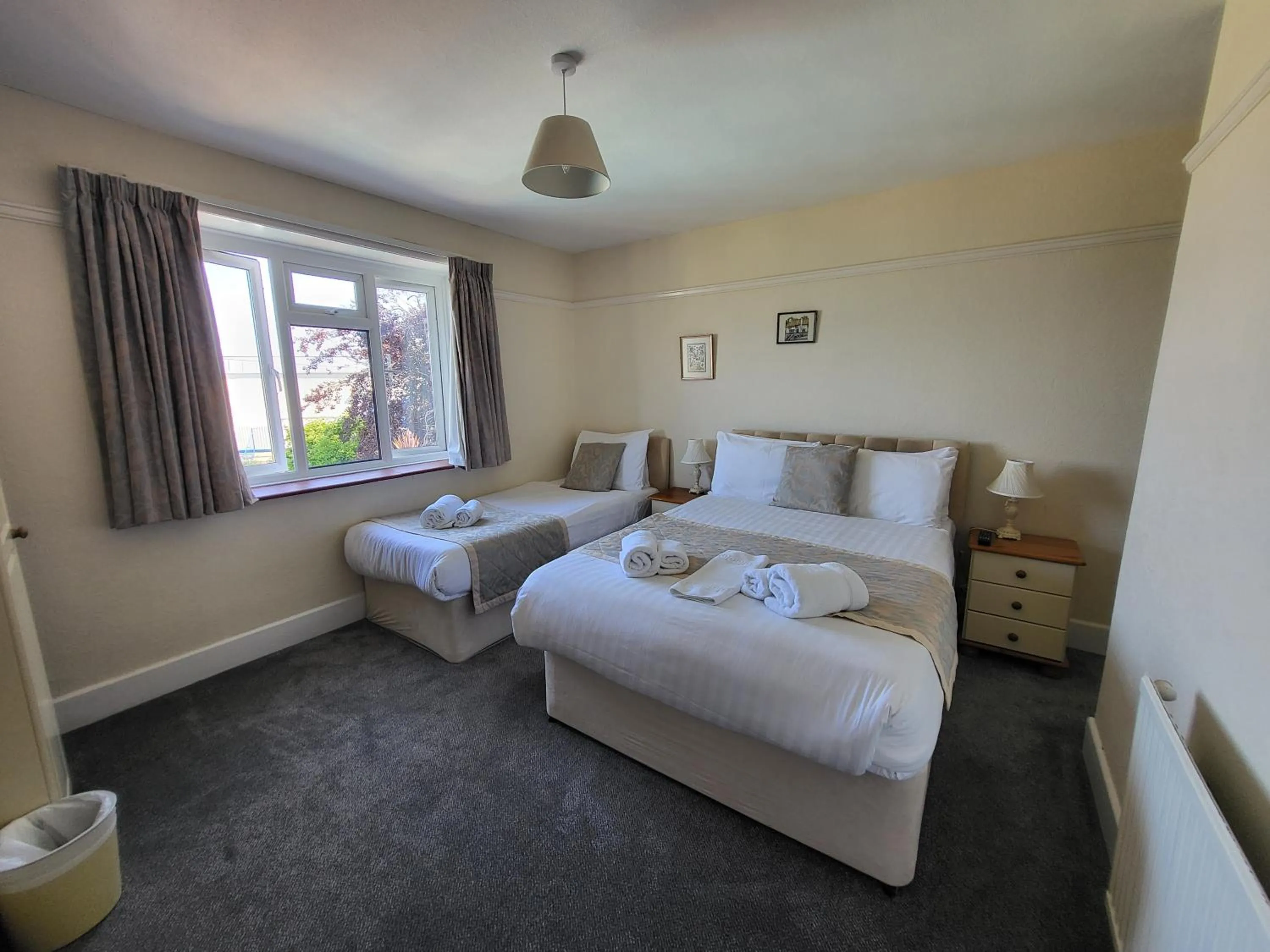 Bed in Eastmount Hall Hotel