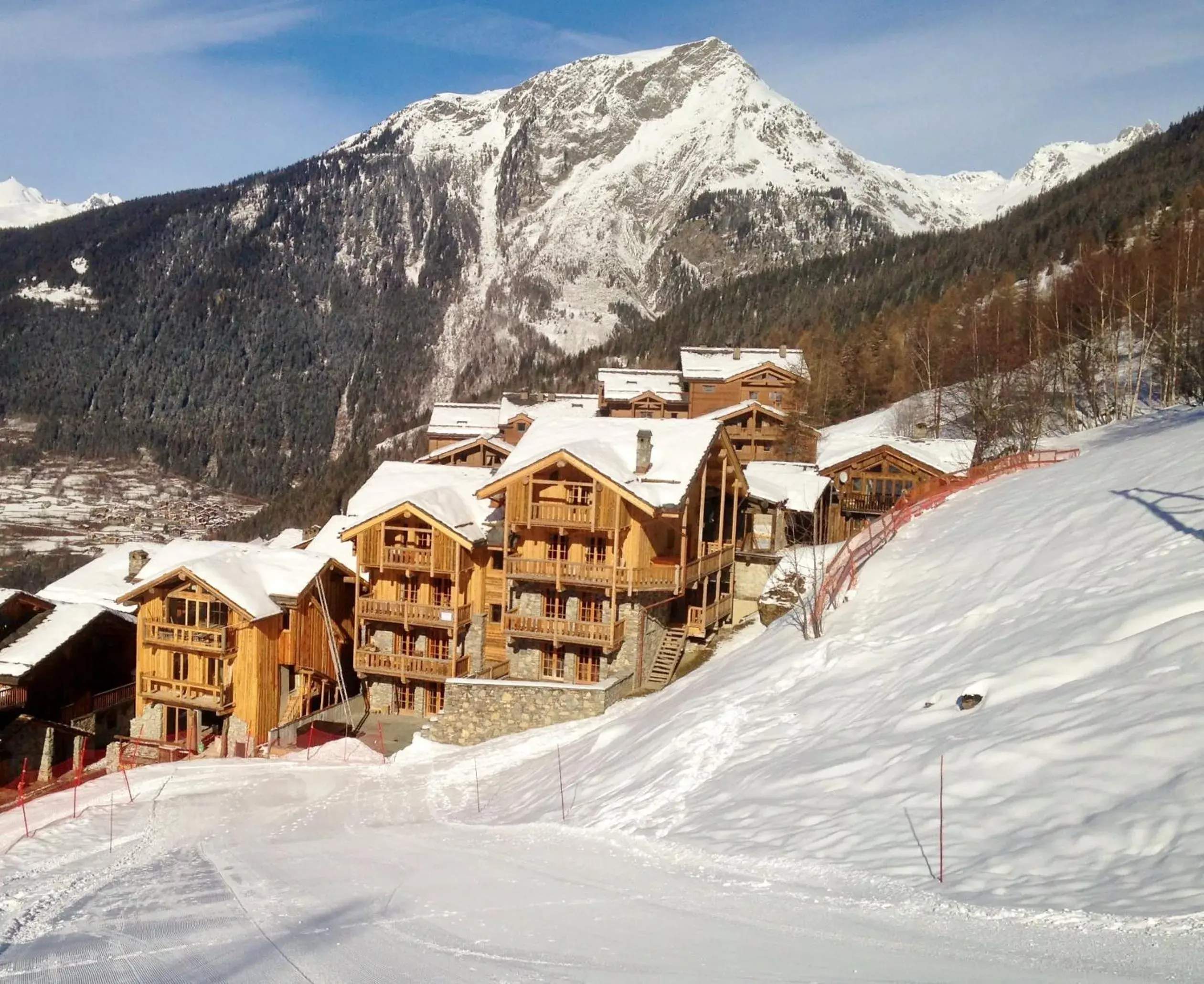 Black Diamond Sainte Foy Chalets Black Diamond Sainte Foy Chalets