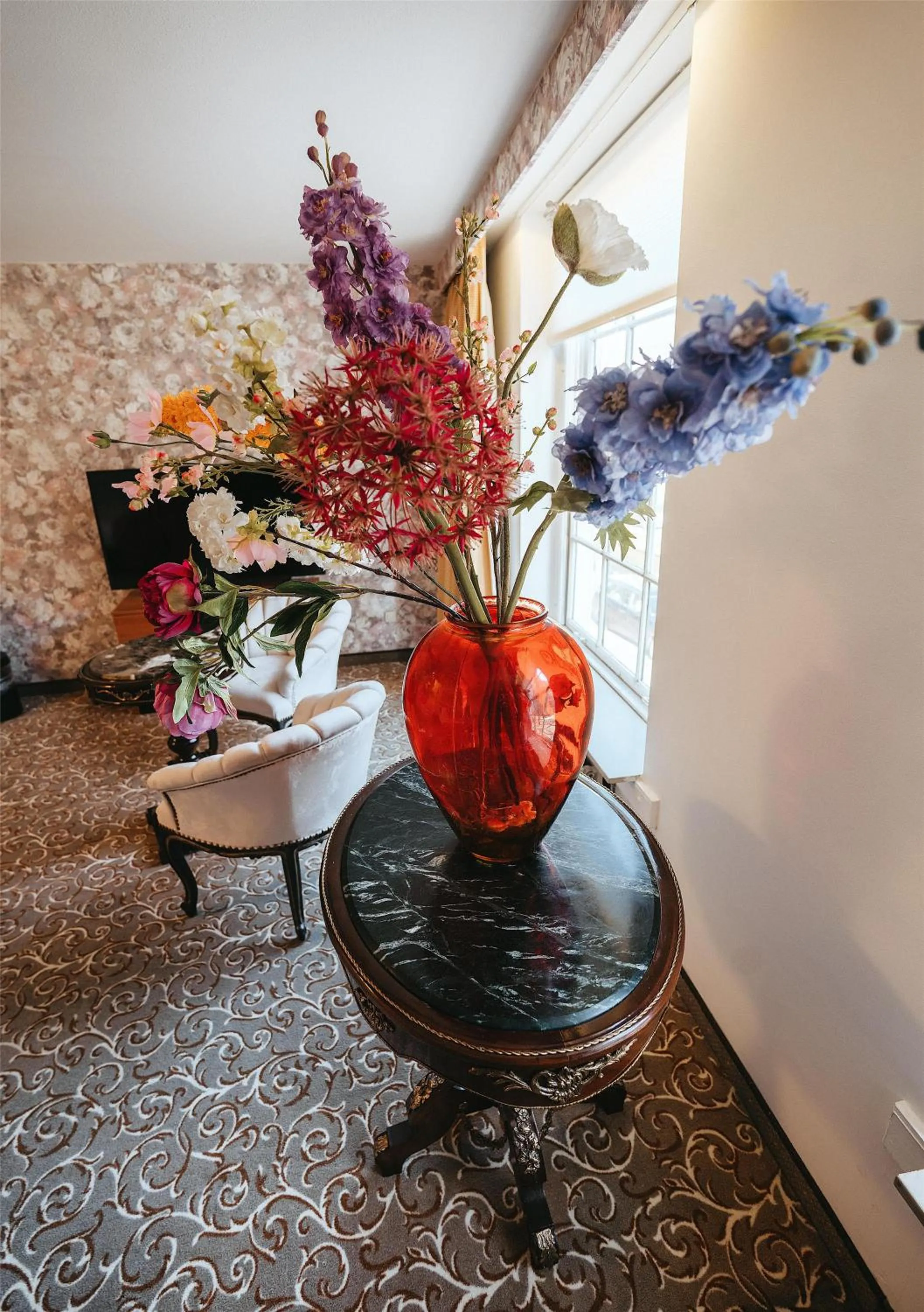 Bedroom in Grand Museum Hotel, BW Signature Collection