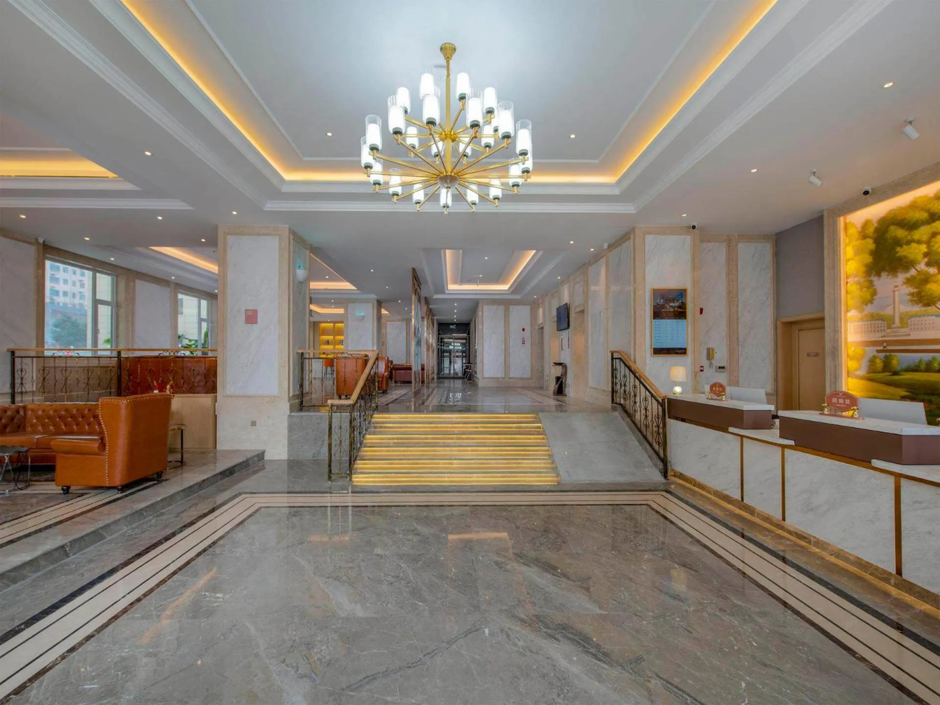 Vienna Hotels Yuncheng Hedong Street Wanda Store
