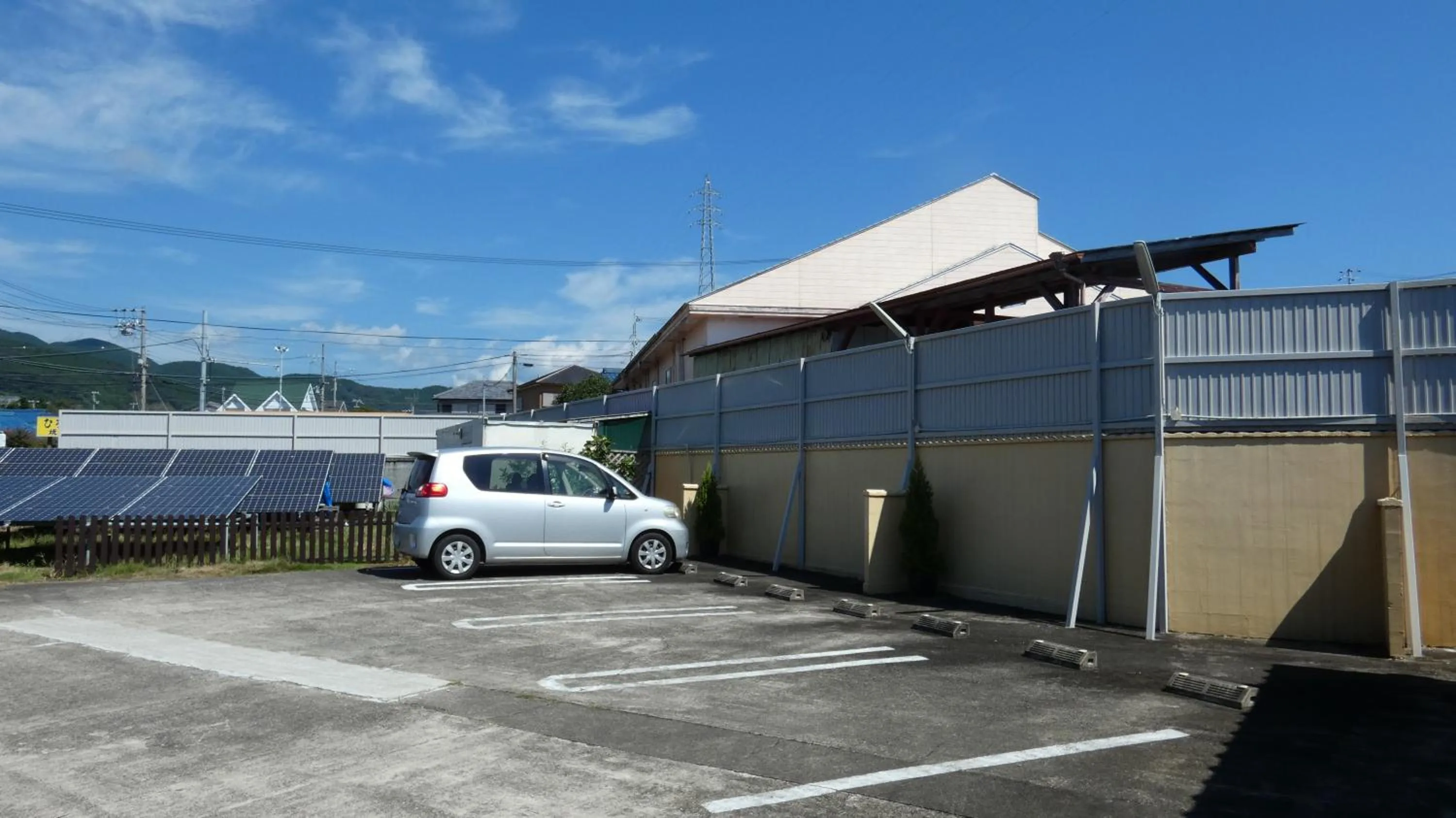 Parking in Tabi No Yado Harusame