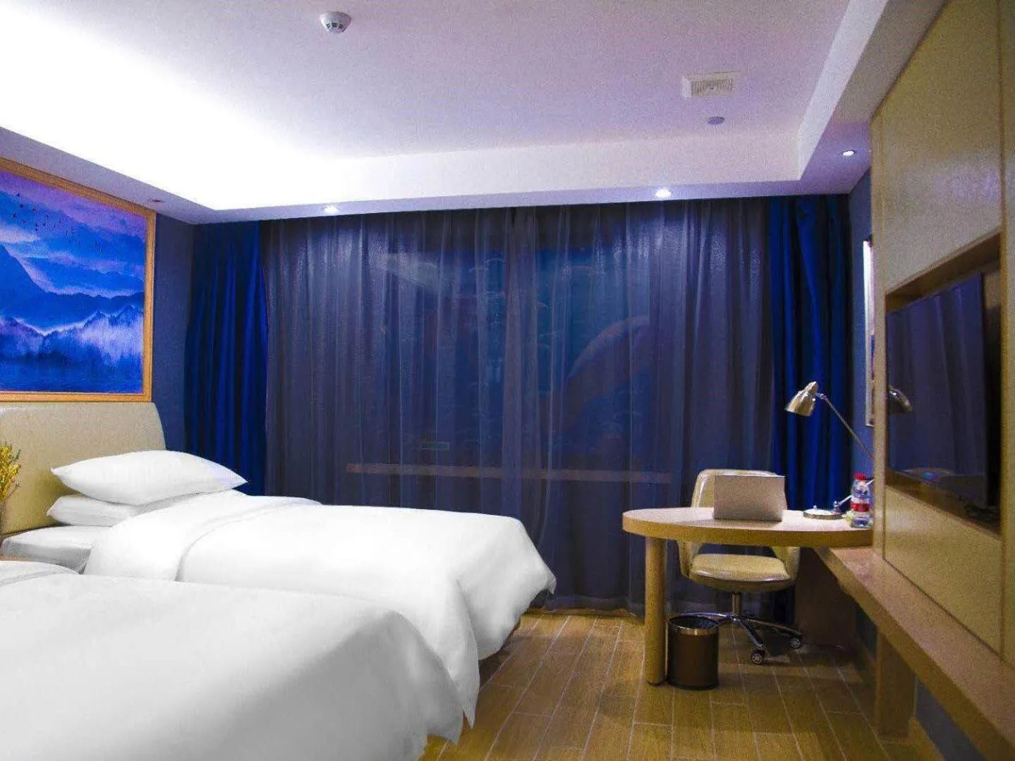 Bed in Vienna Hotel Lukou Airport