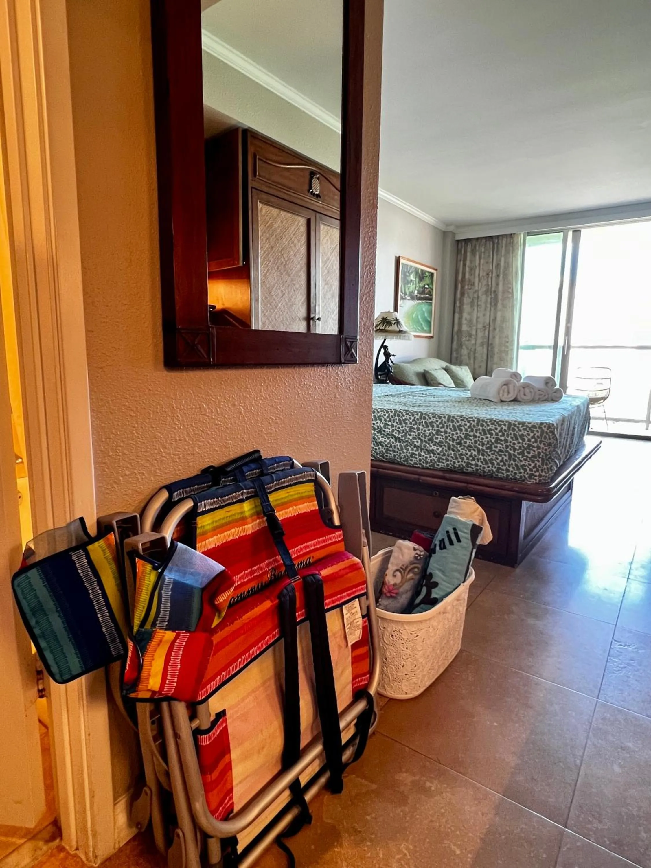 Bedroom, Bed in Luana Waikiki Park Views - no resort fees