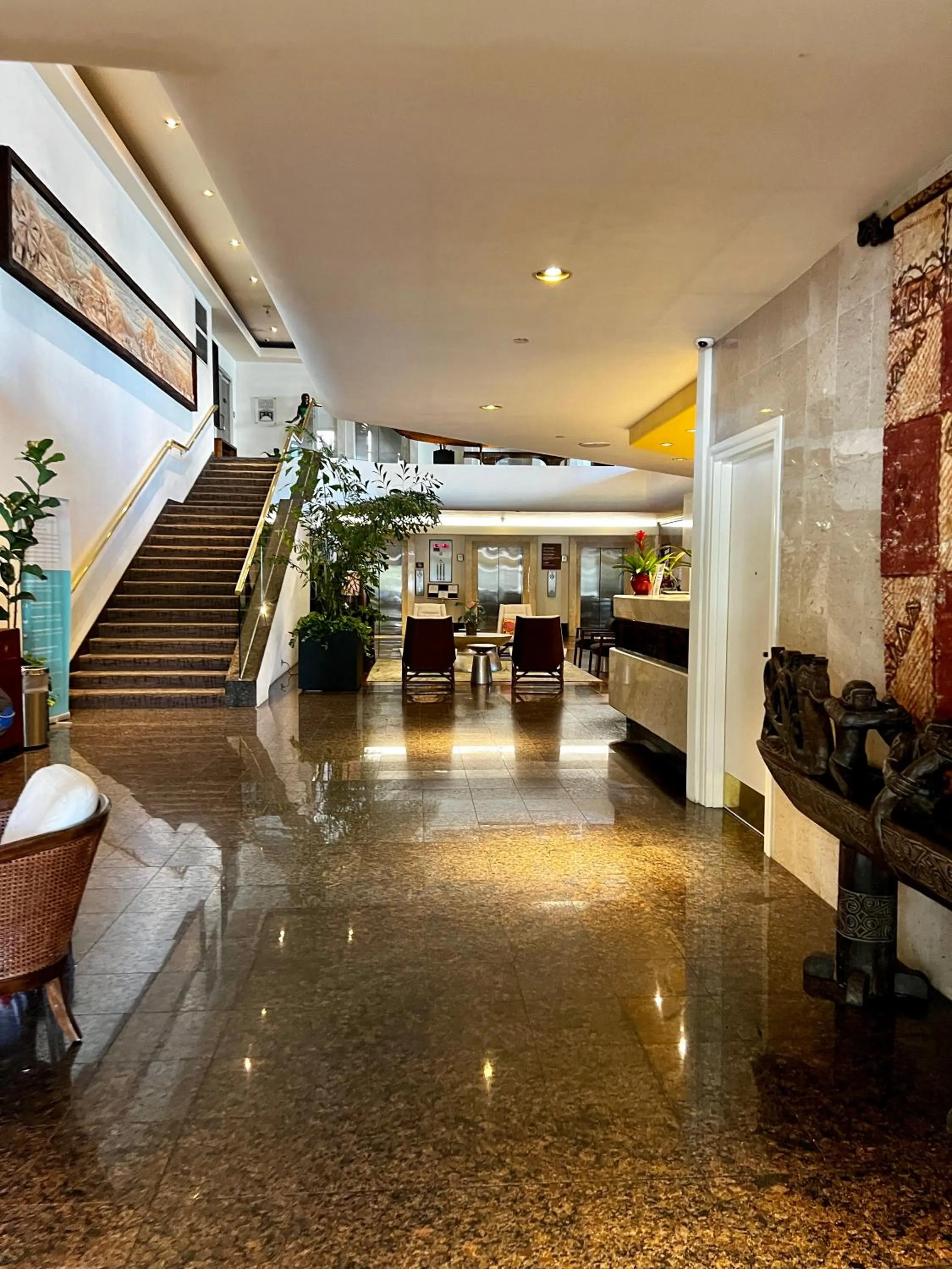 Lobby or reception in Luana Waikiki Park Views - no resort fees