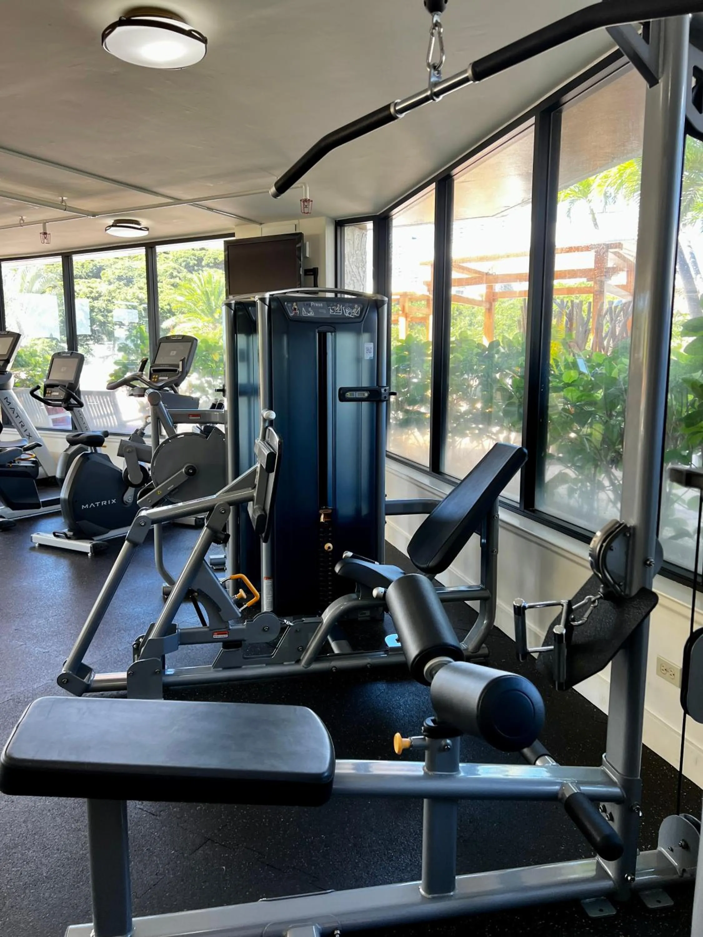 Fitness centre/facilities in Luana Waikiki Park Views - no resort fees