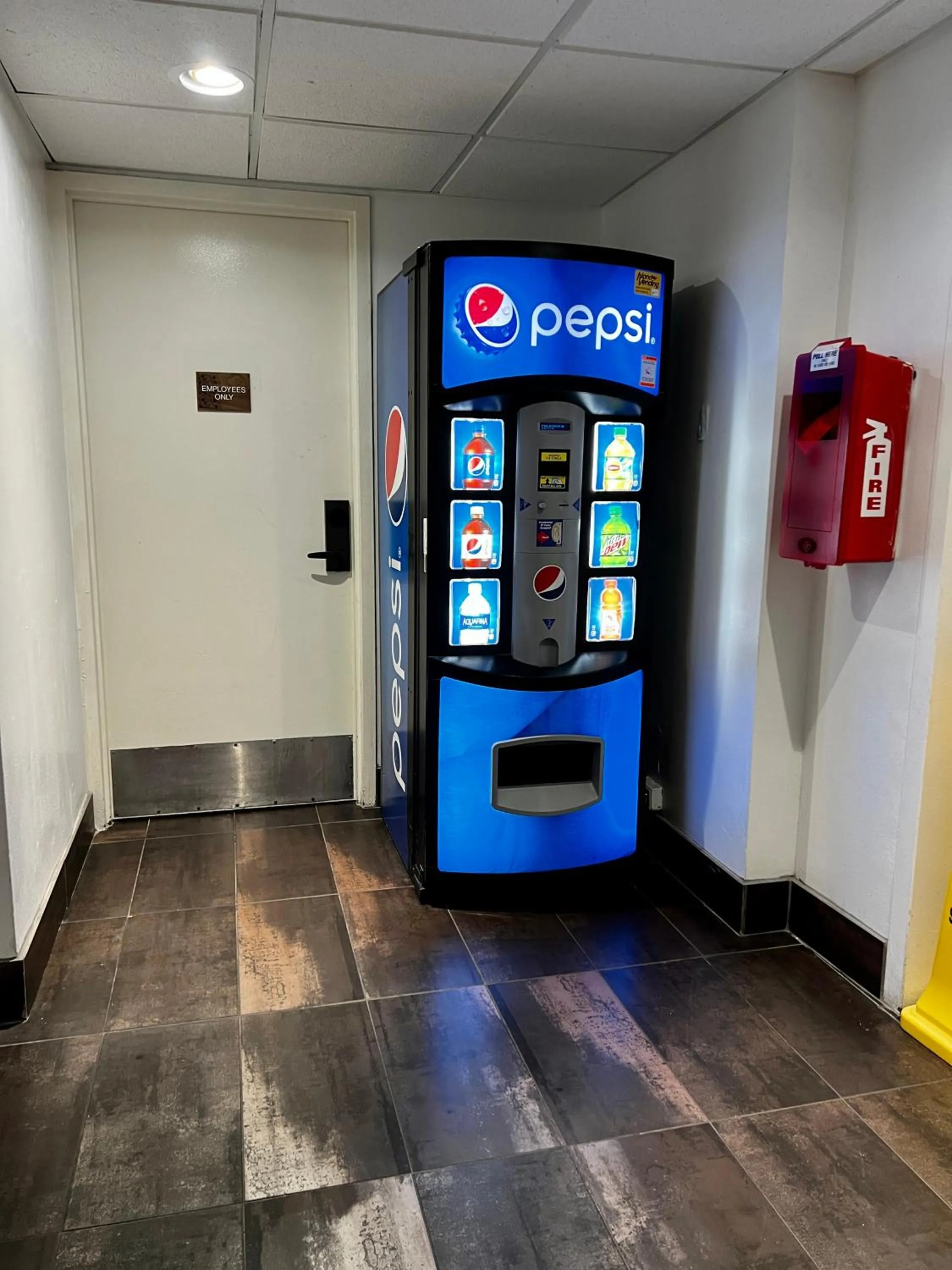 vending machine in Luana Waikiki Park Views - no resort fees