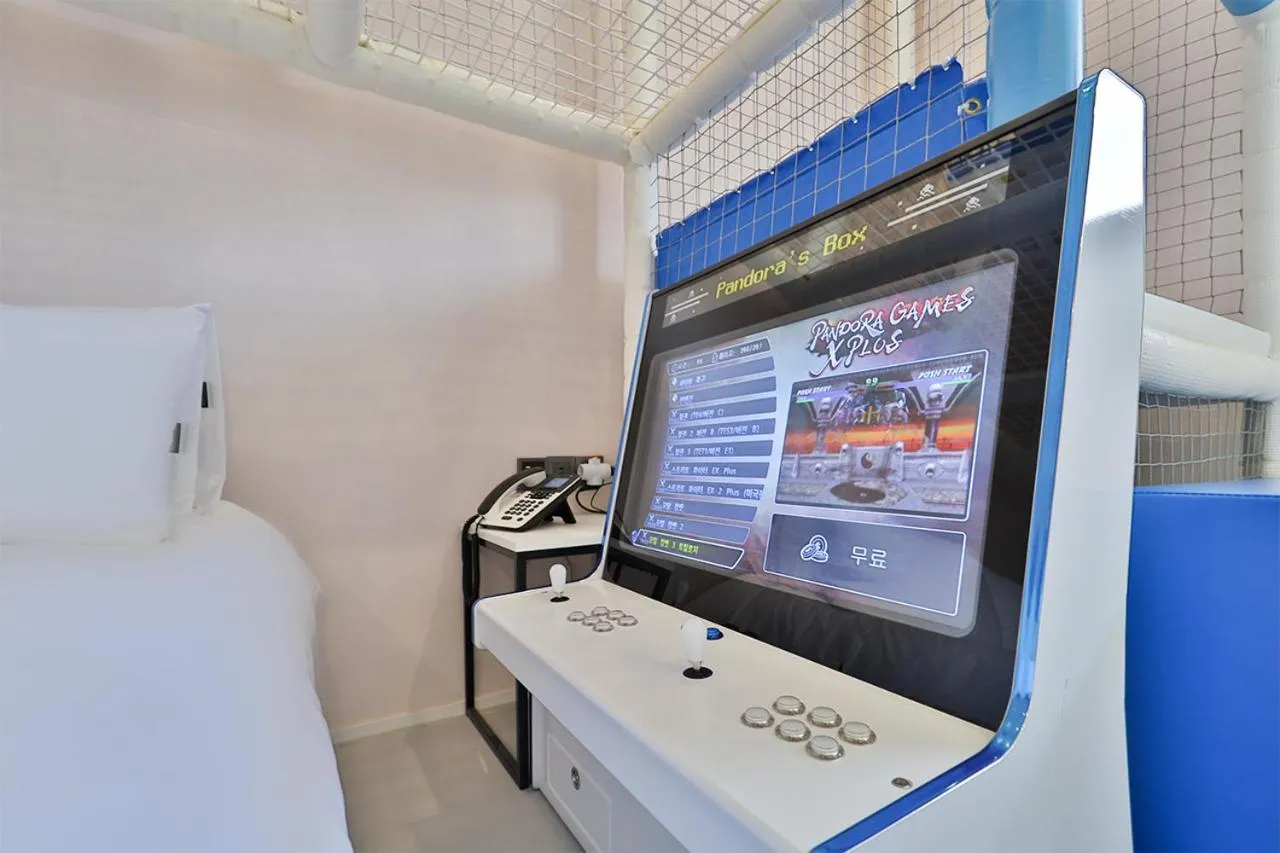 TV and multimedia in Doan Kids Hotel Yangsan