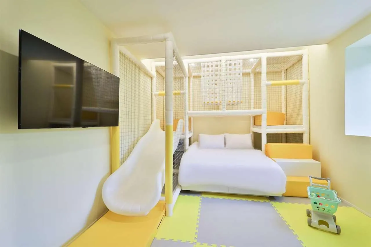 Bed in Doan Kids Hotel Yangsan