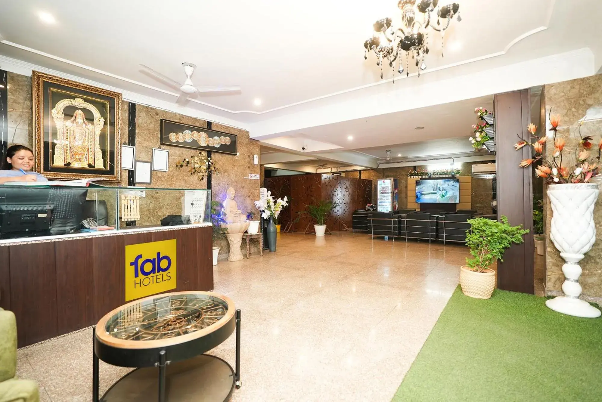 Lobby or reception in FabHotel Tanvi Premium Lobby or reception in FabHotel Tanvi Premium