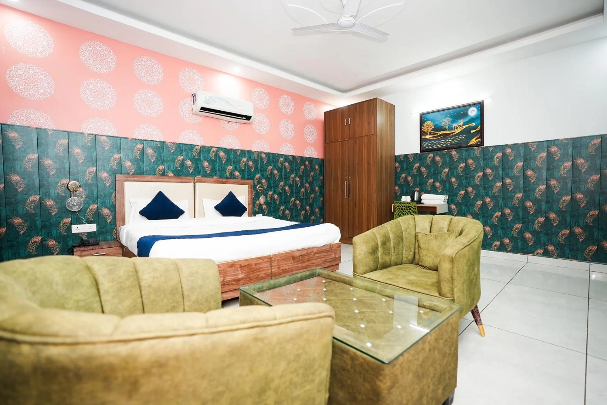 Bed in FabHotel Tanvi Premium