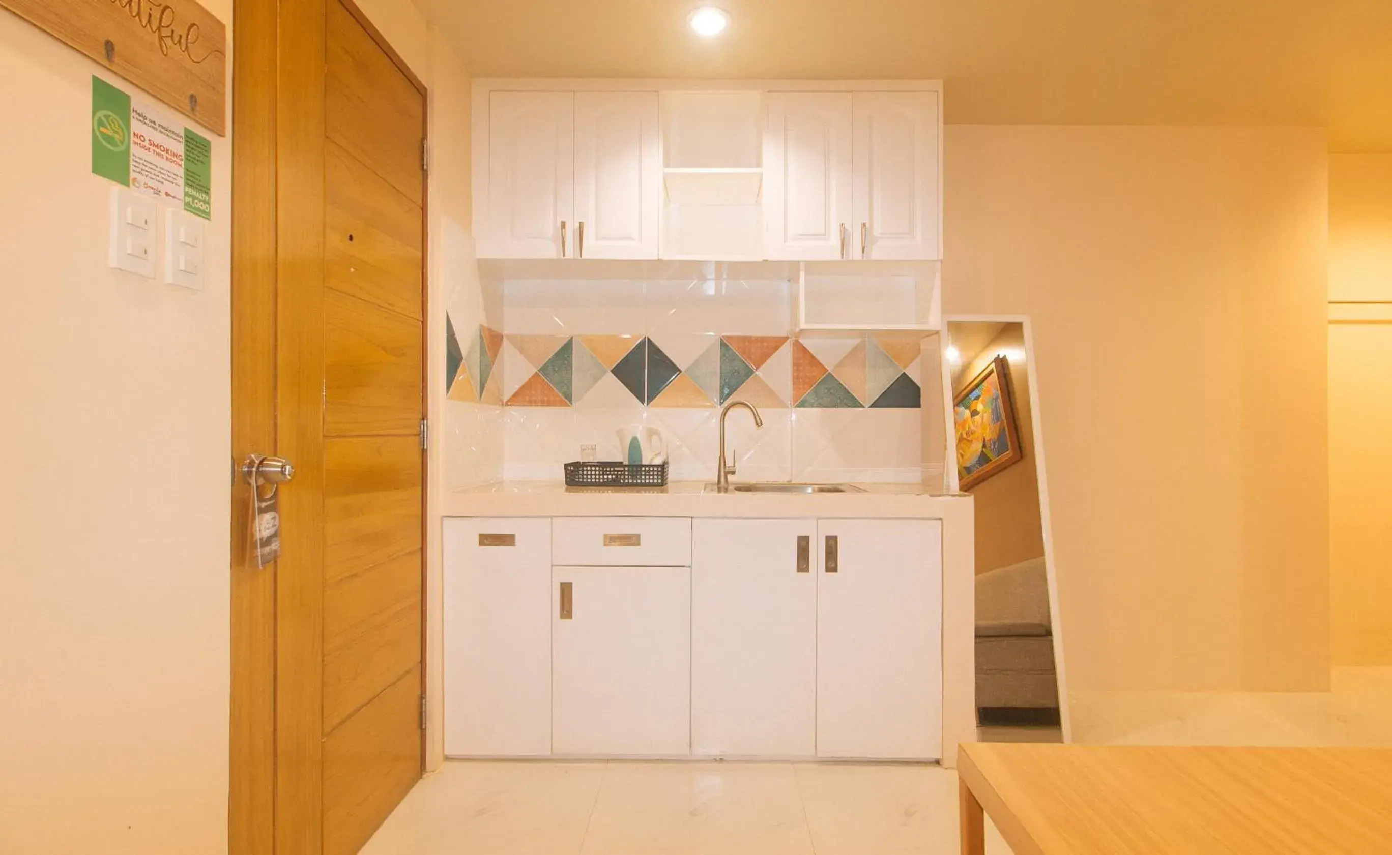 Bedroom in RedDoorz @ Benelio Suites Pavia Iloilo Bedroom in RedDoorz @ Benelio Suites Pavia Iloilo