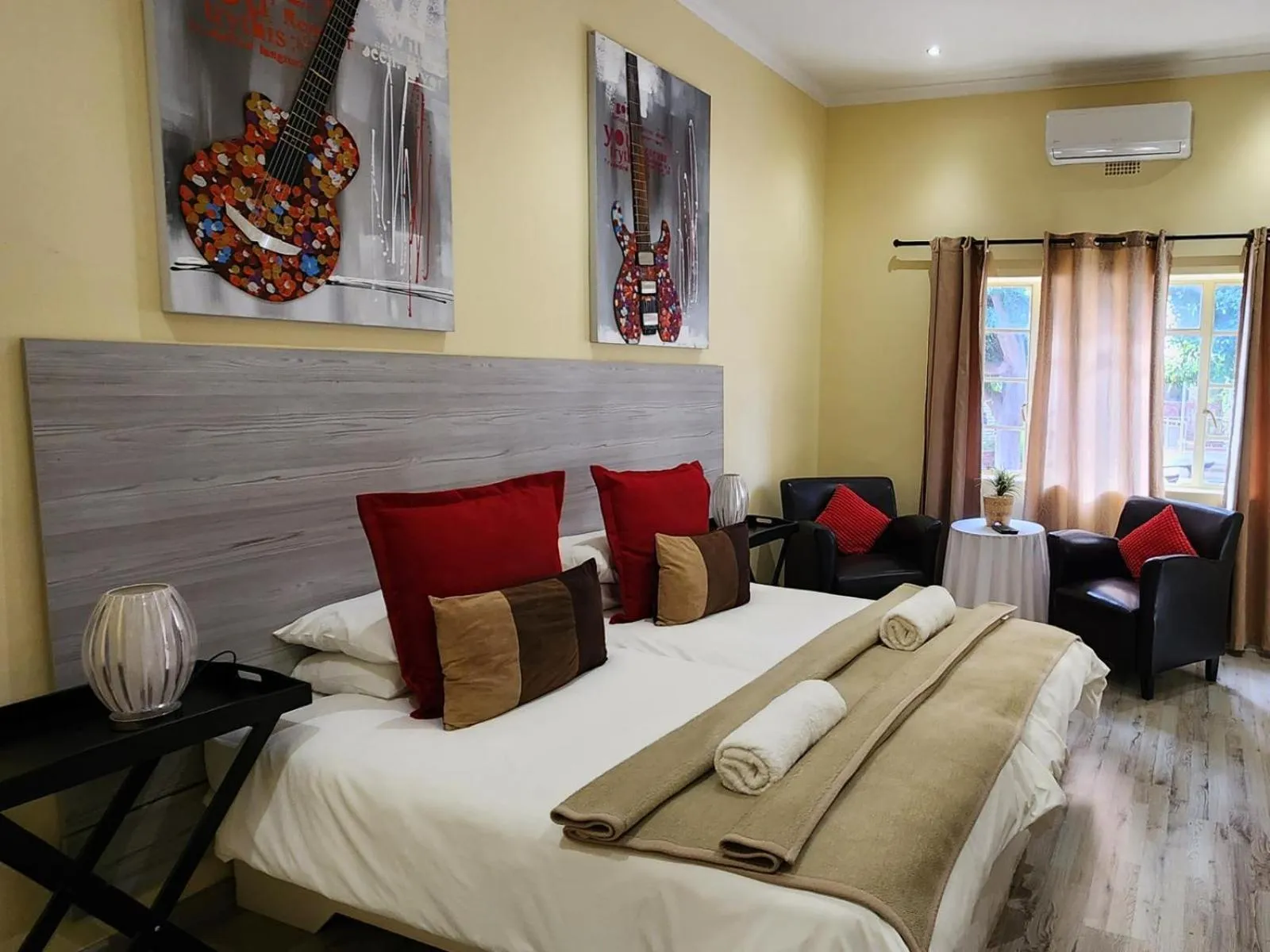 Bed in Pofadder Hotel by Country Hotels