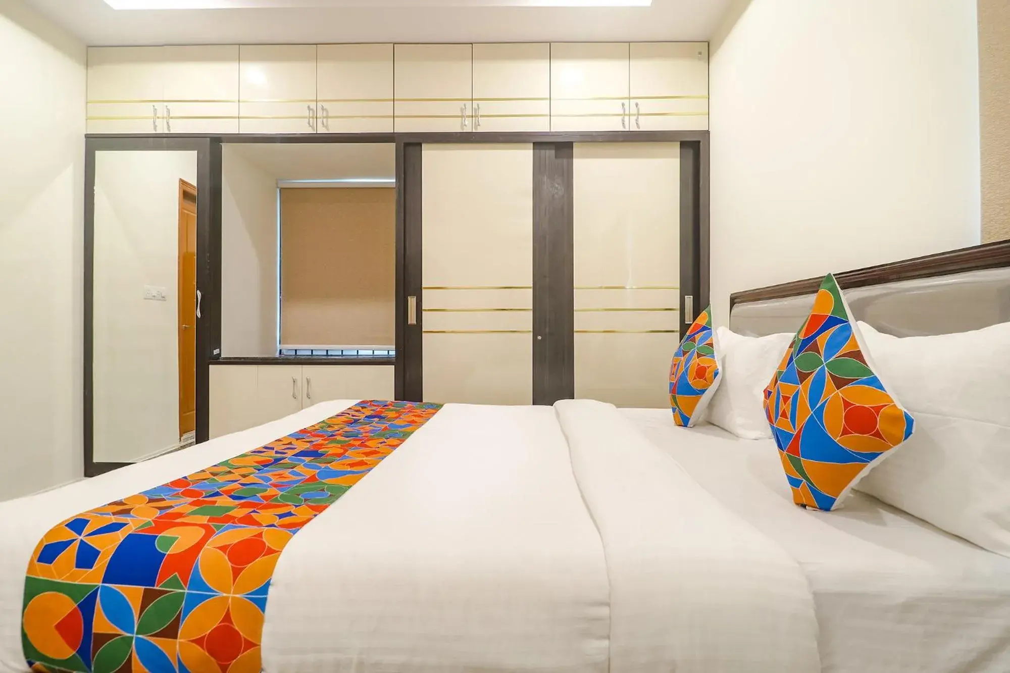 Bed in Via RS Living - Nr TCS Deccan Park, Hitech City Bed in Via RS Living - Nr TCS Deccan Park, Hitech City