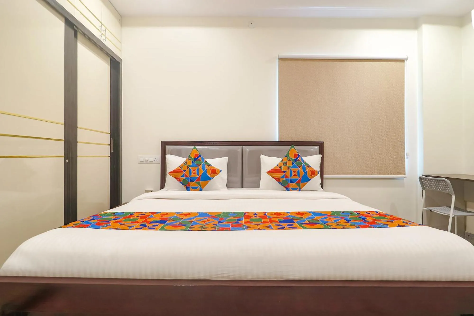 Bed in Via RS Living - Nr TCS Deccan Park, Hitech City