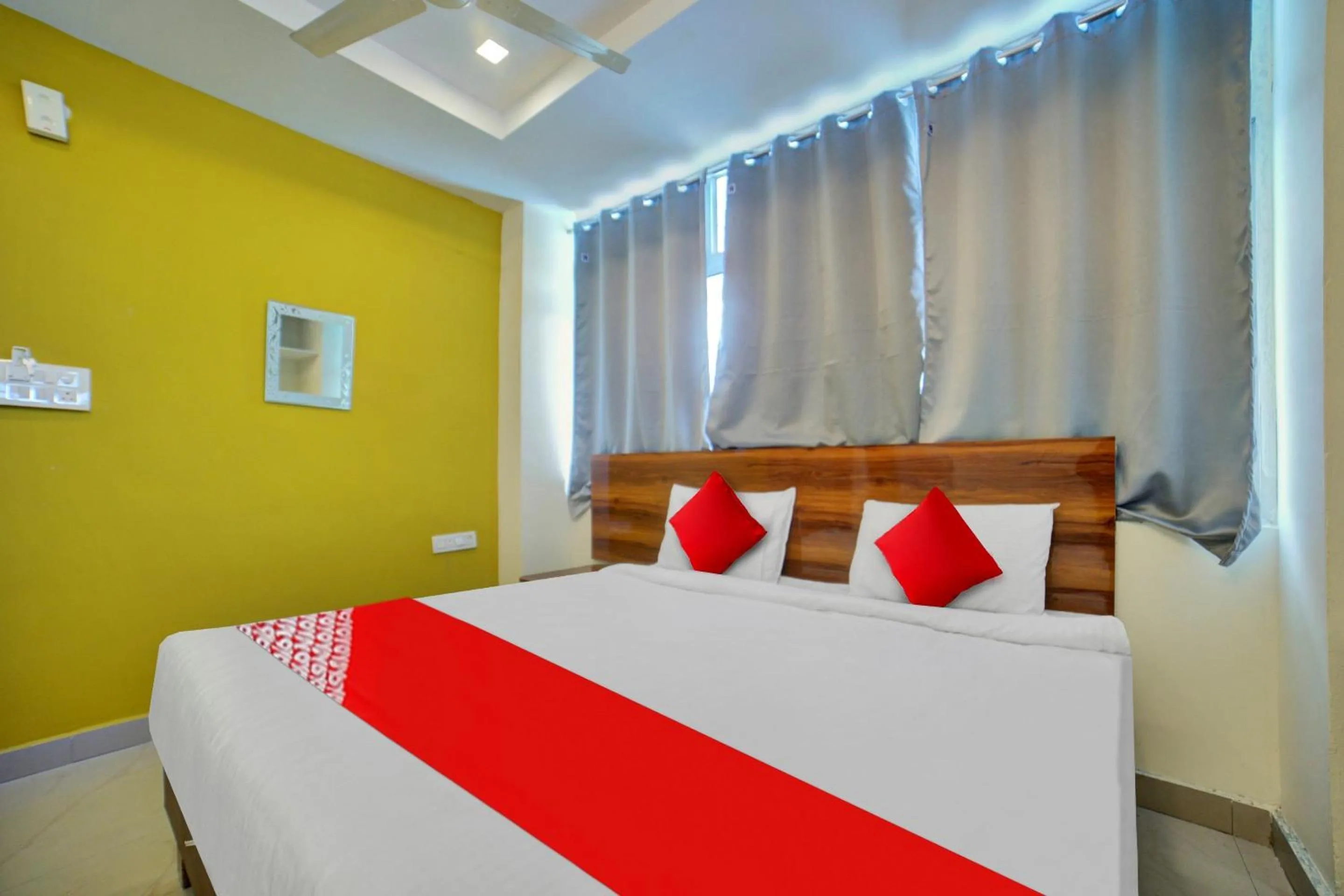 Bedroom, Bed in Hotel O Ragas