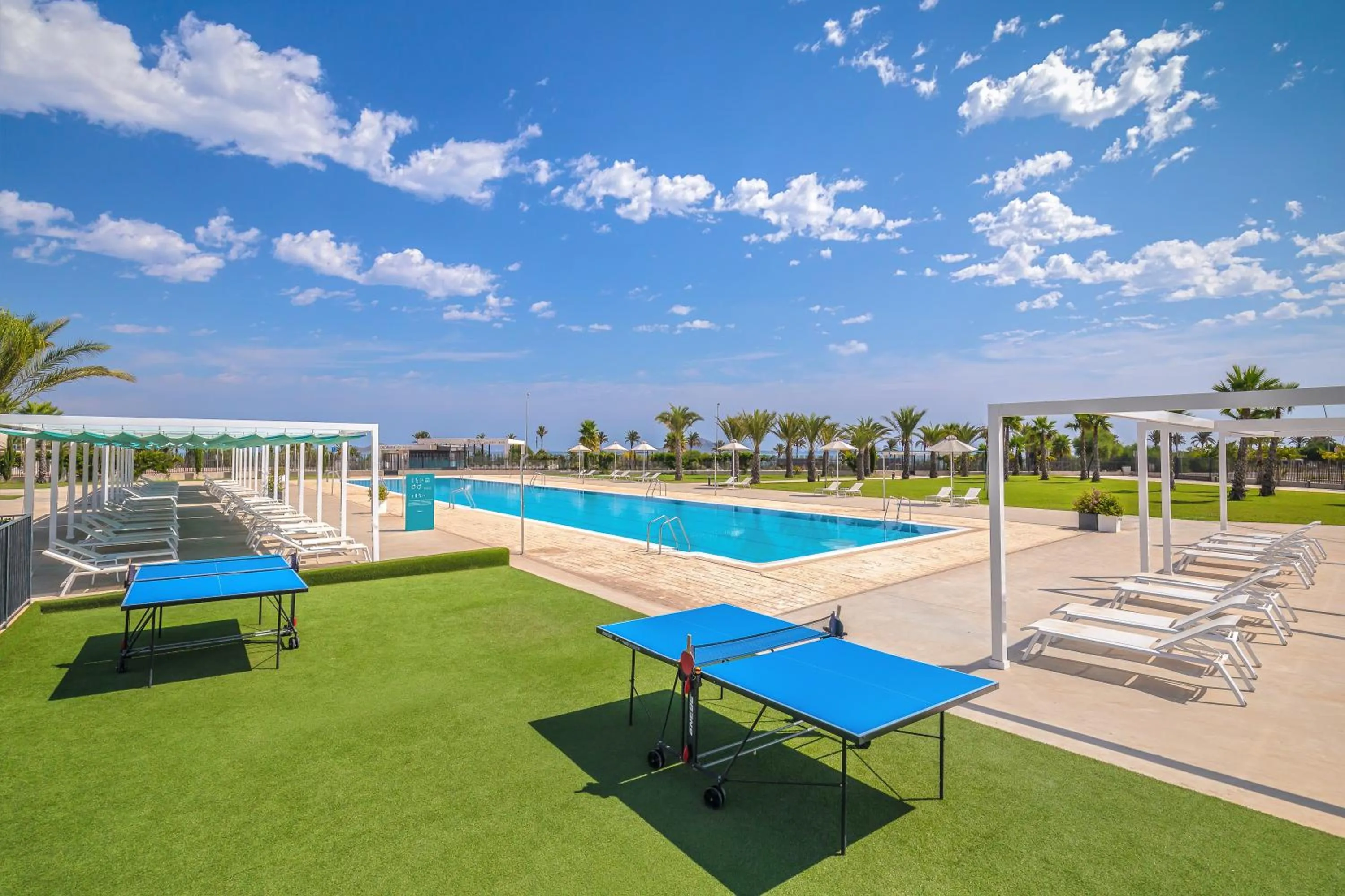 Table tennis in Occidental Mar Menor
