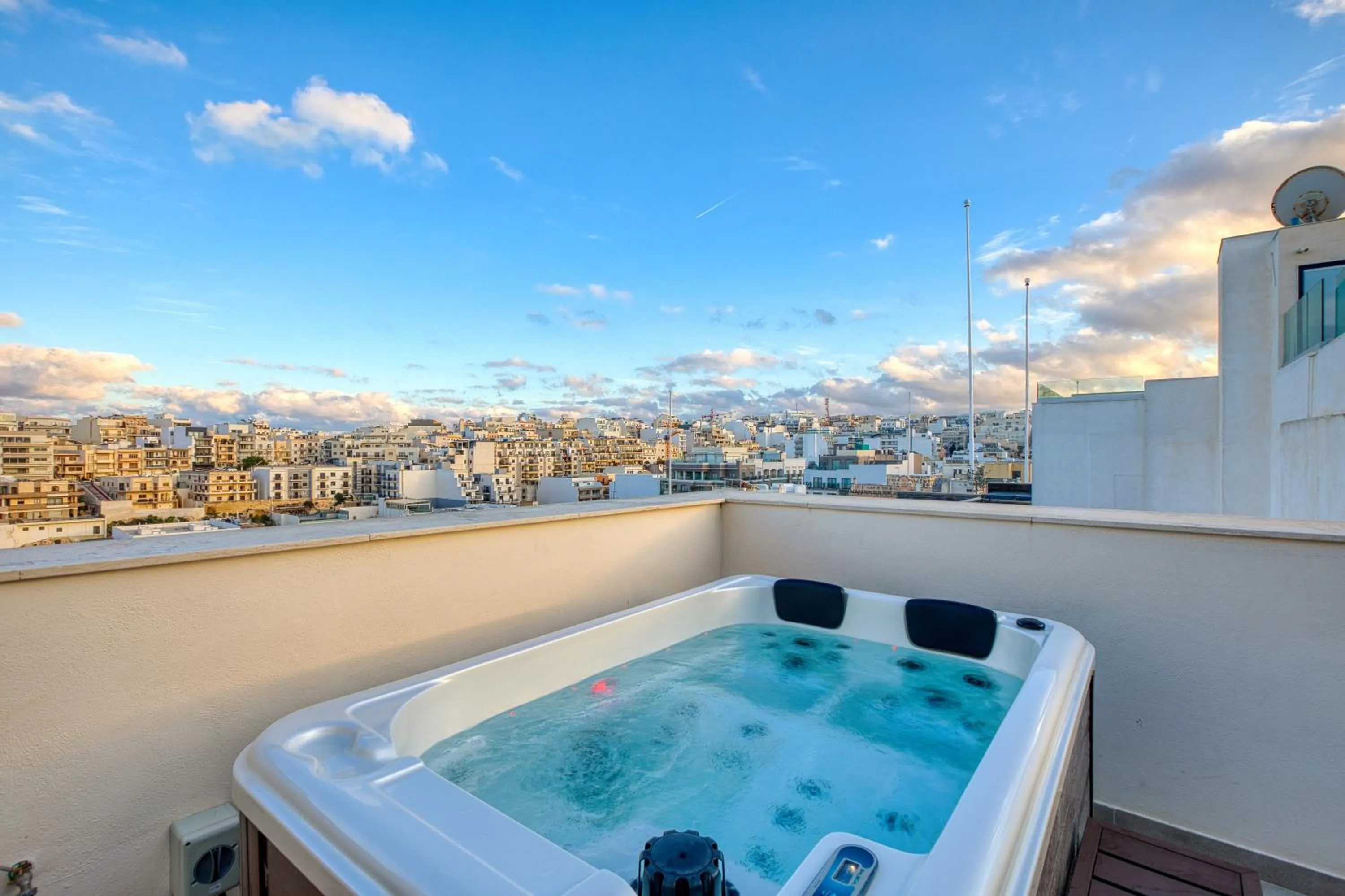 Hot Tub in DOMS Boutique Living