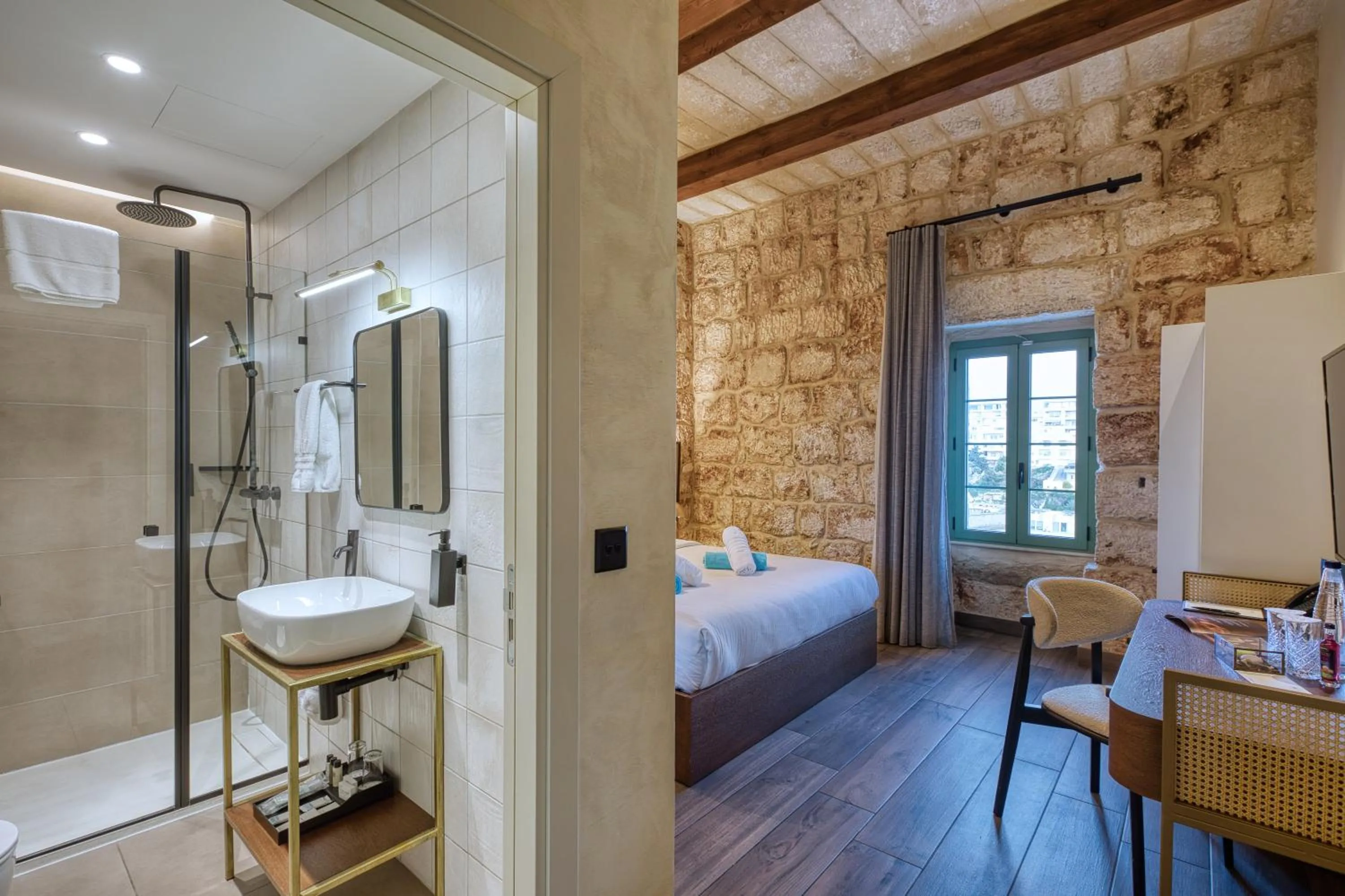 Photo of the whole room, Bed in DOMS Boutique Living