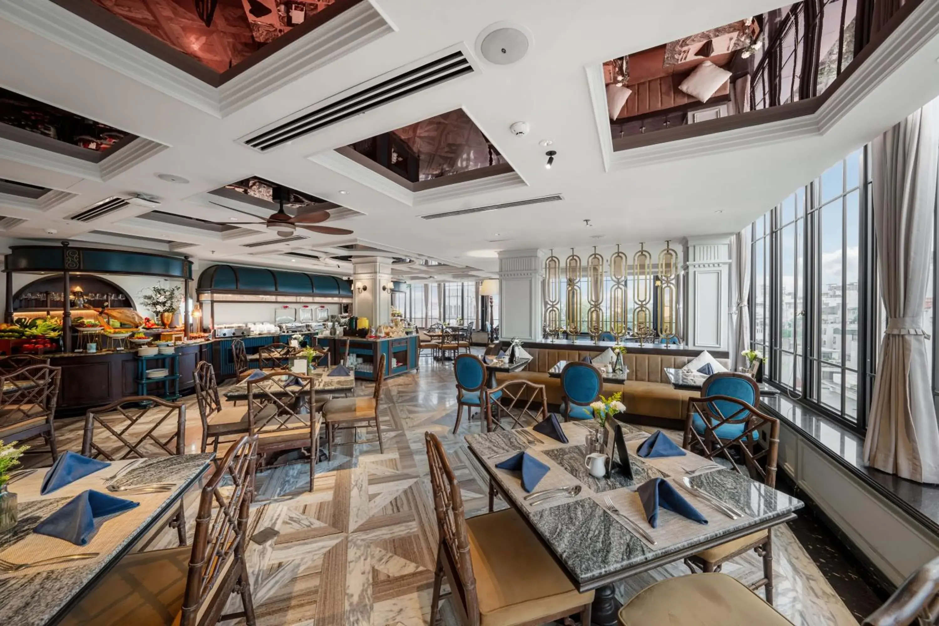 Restaurant/places to eat in GRAND HOTEL du LAC Hanoi Restaurant/places to eat in GRAND HOTEL du LAC Hanoi