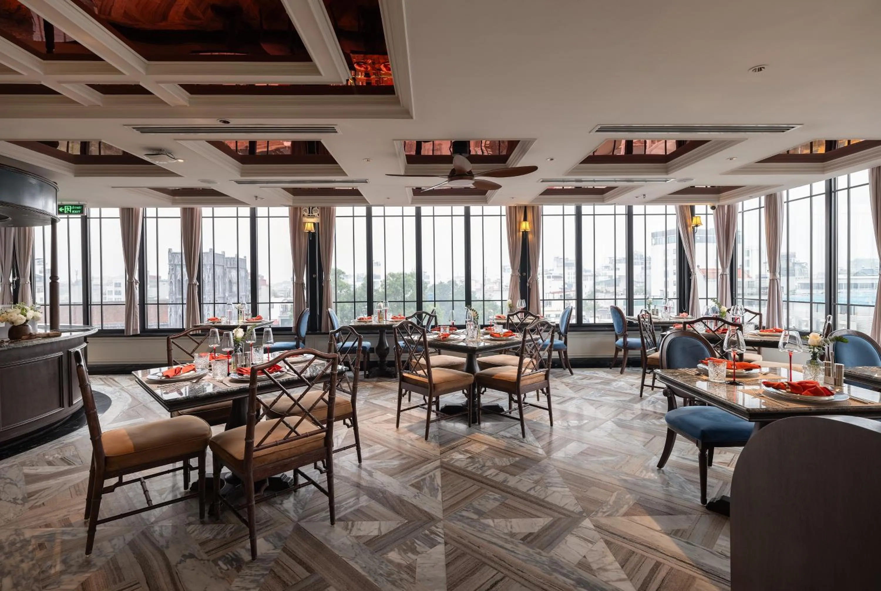 Restaurant/places to eat in GRAND HOTEL du LAC Hanoi