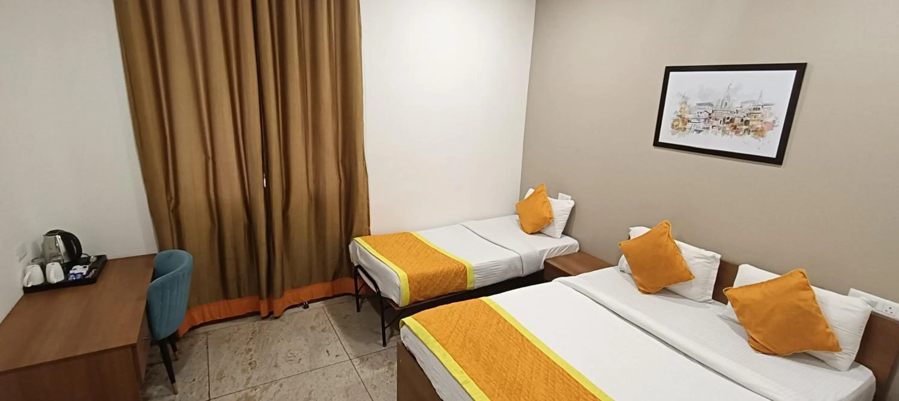 Bedroom, Bed in Southern Grand Kashi - Inside Kashi Vishwanath Temple Corridor