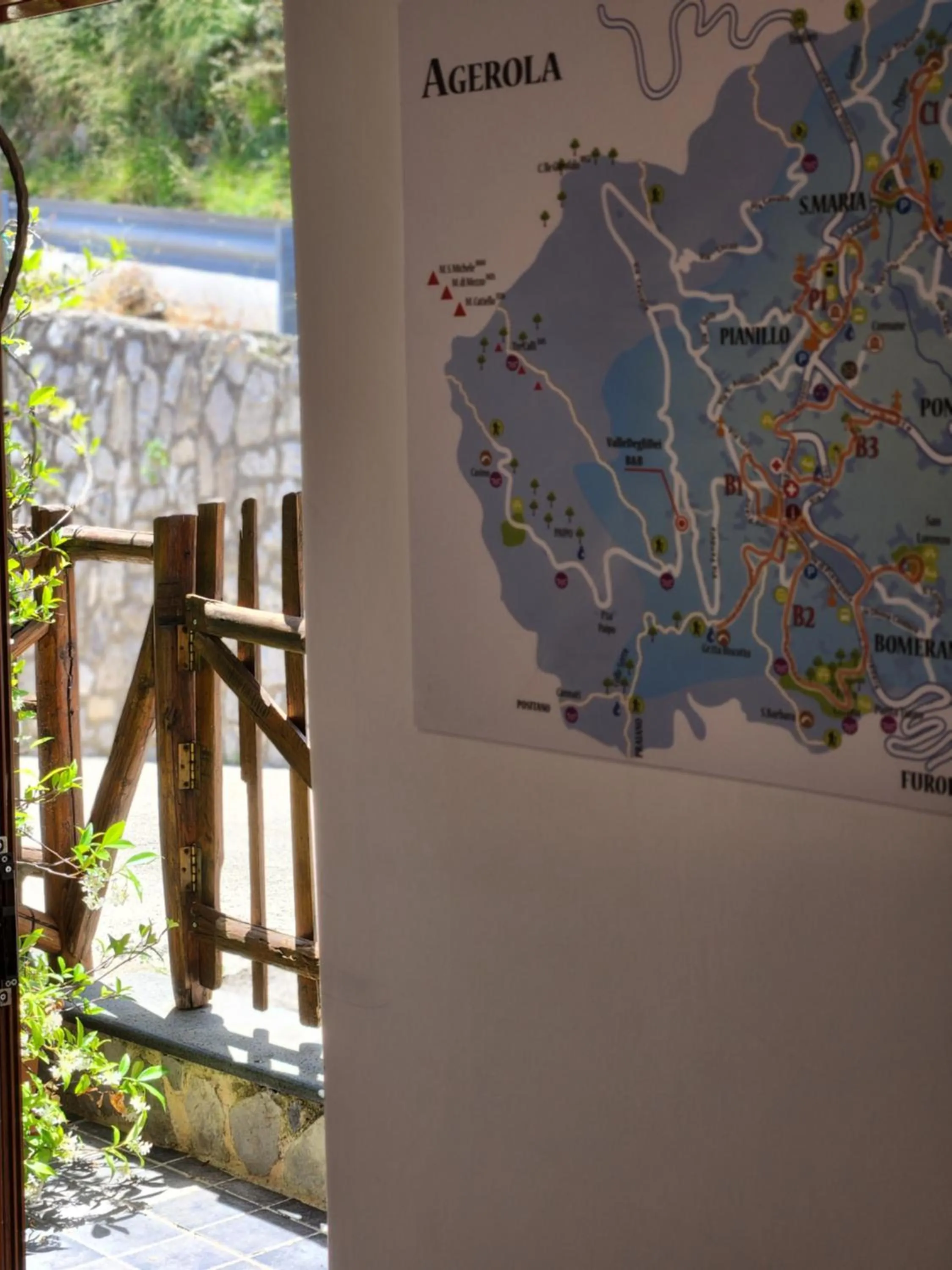 Facade/entrance in Valle degli Dei