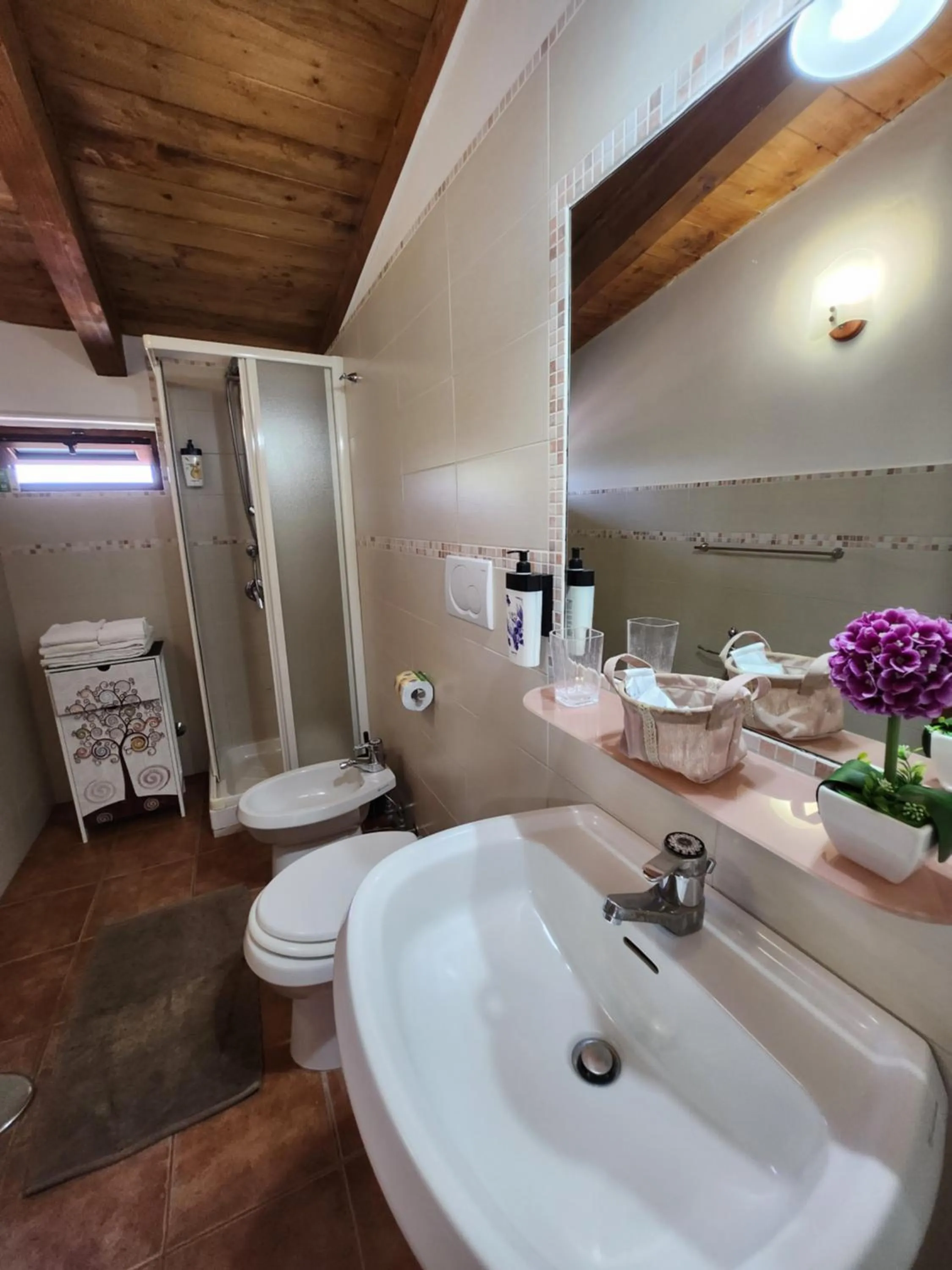 Toilet in Valle degli Dei