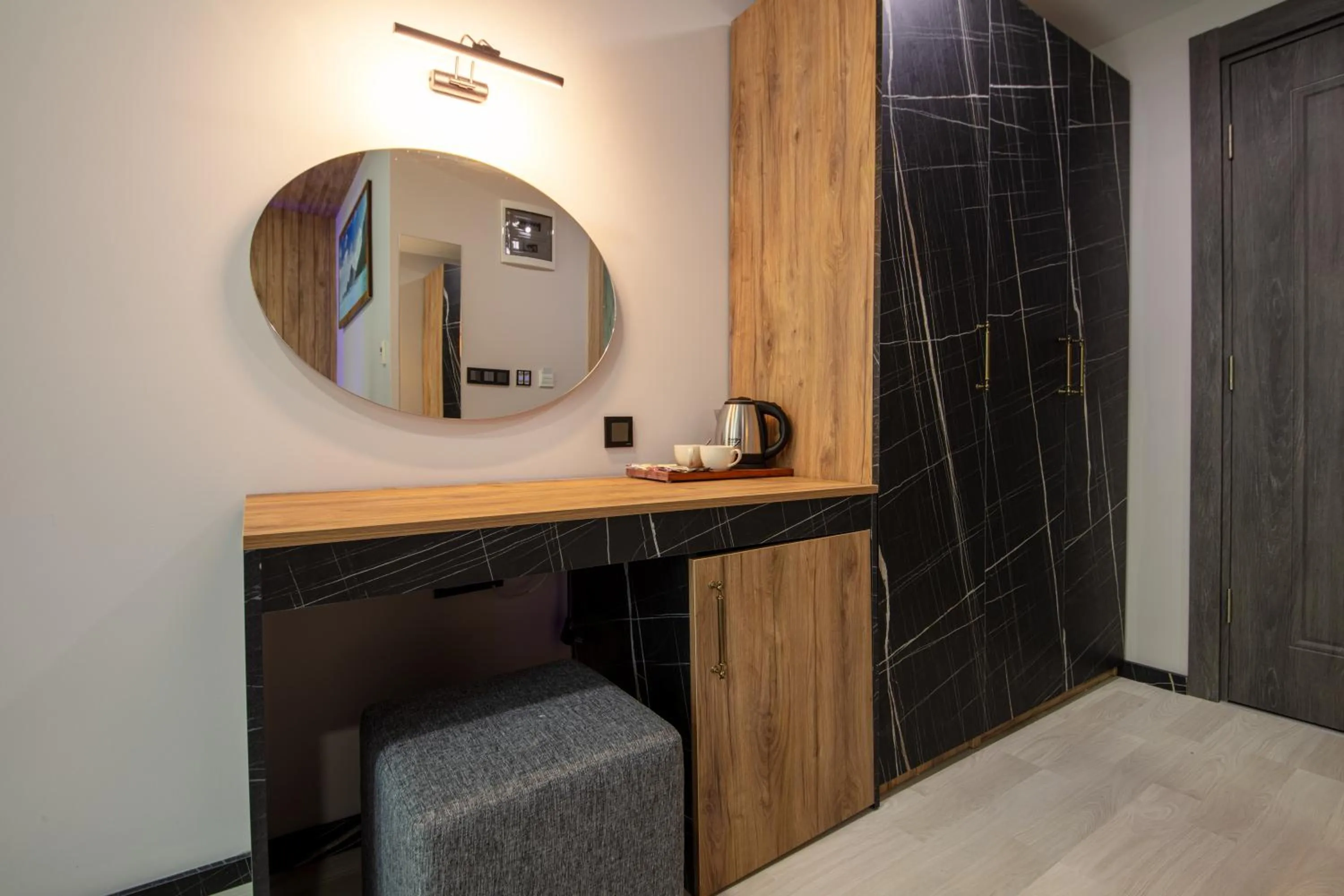 Coffee/tea facilities in Air Barbaros Hotel Trabzon