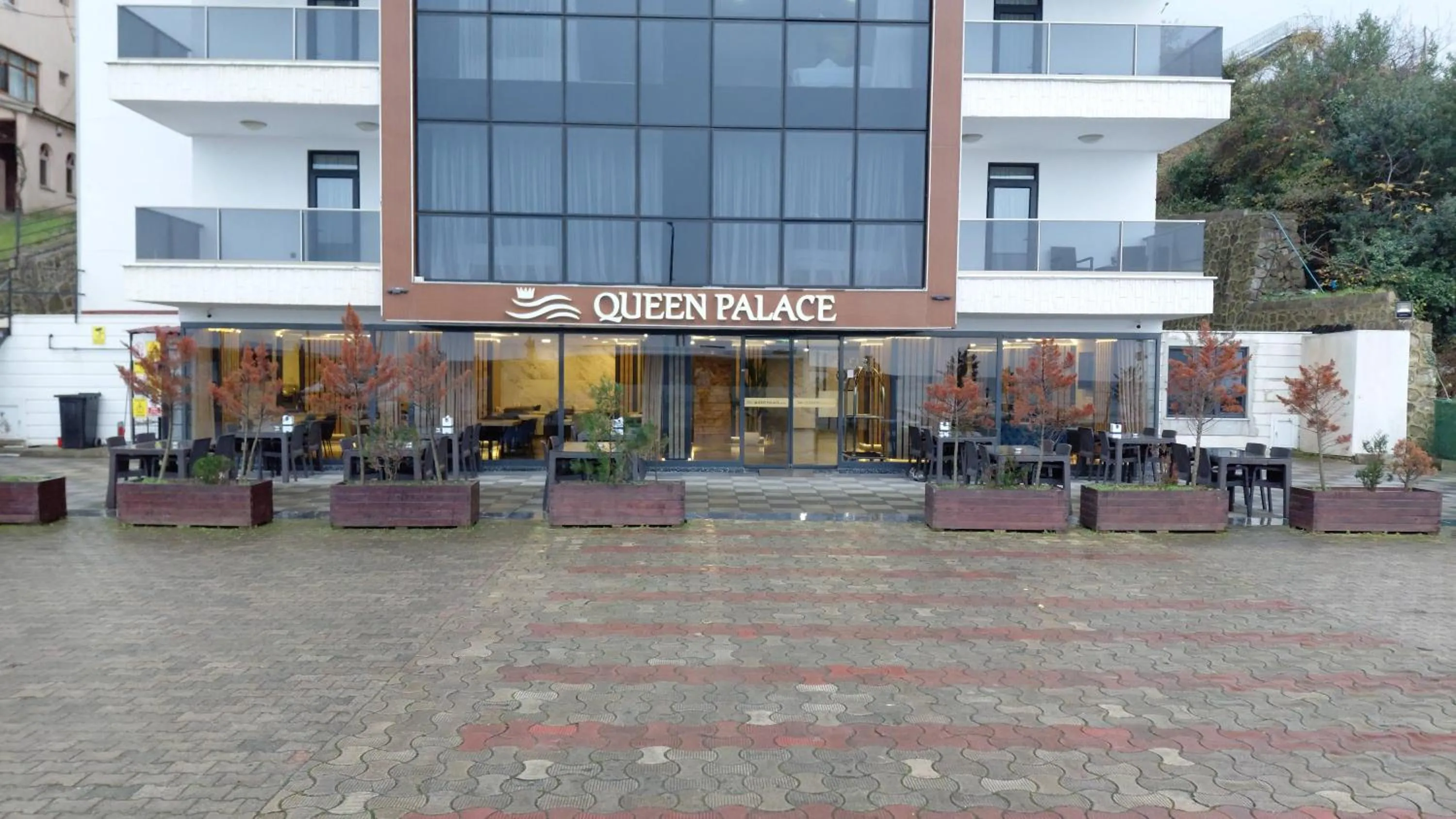 QUEEN PALACE HOTEL TRABZON