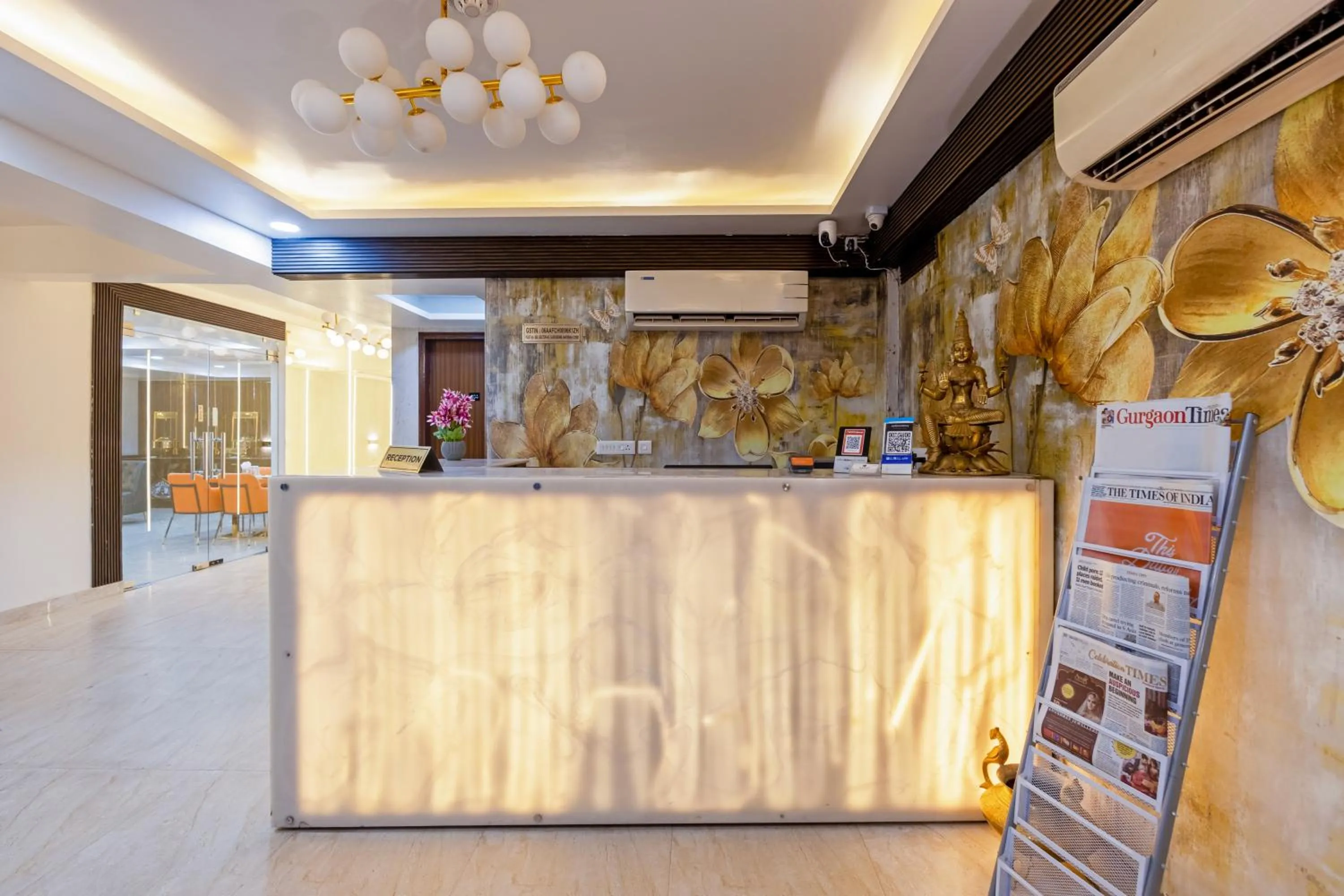 Lobby or reception in Aadat Hotel Subhash Chowk Gurgaon