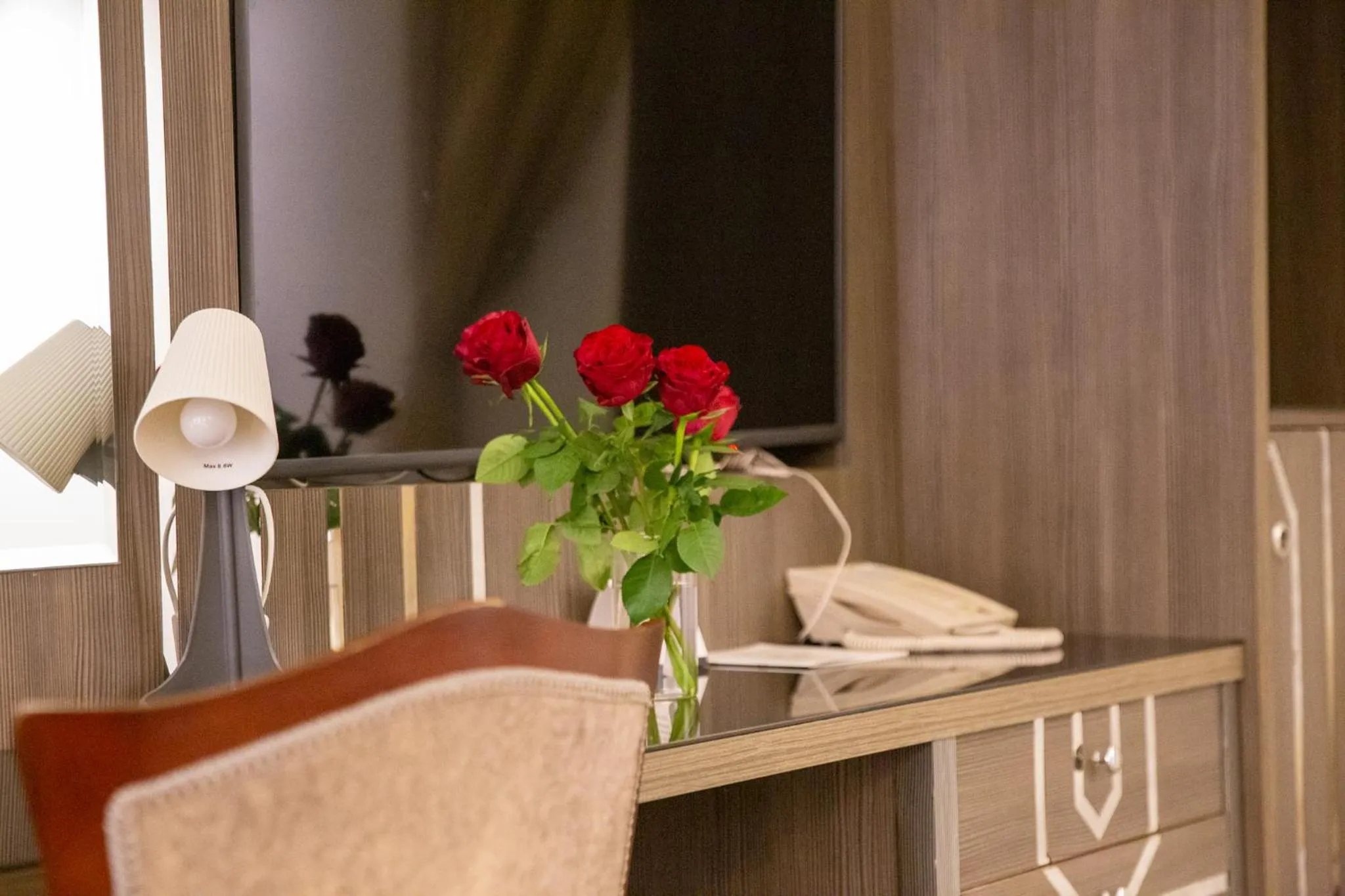 TV and multimedia in Guest House Hotel Apartments