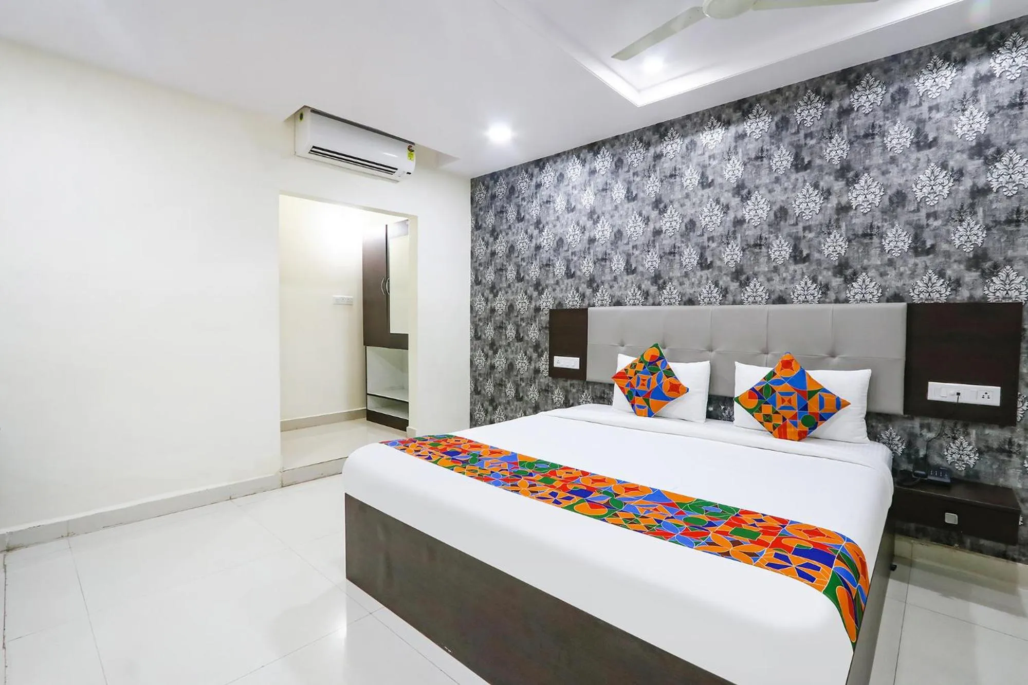 Bed in FabHotel Royal Signature - HITECH CITY