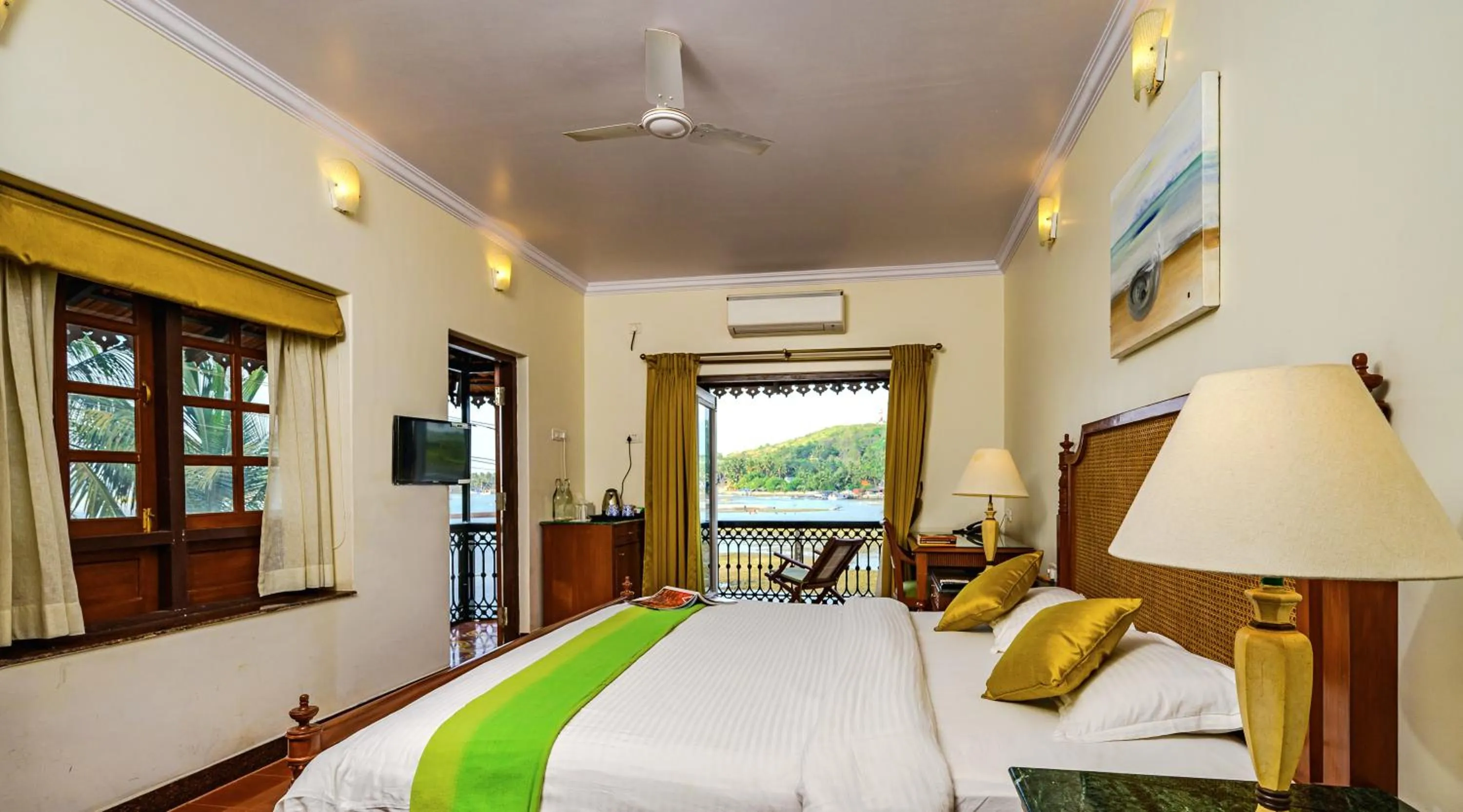 Bed in Neemrana's Three Waters