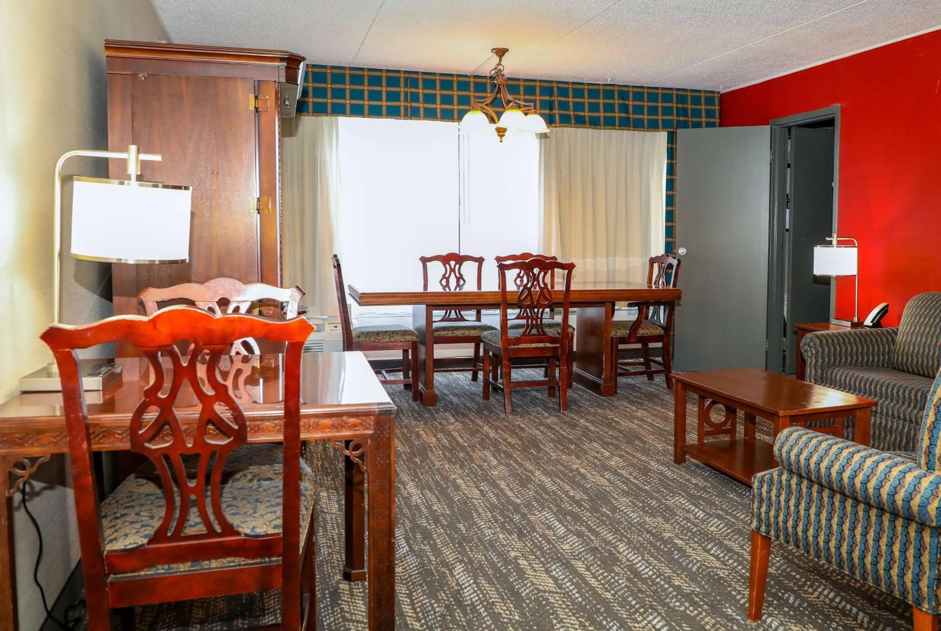 Photo of the whole room in Ramada by Wyndham Cumberland Downtown