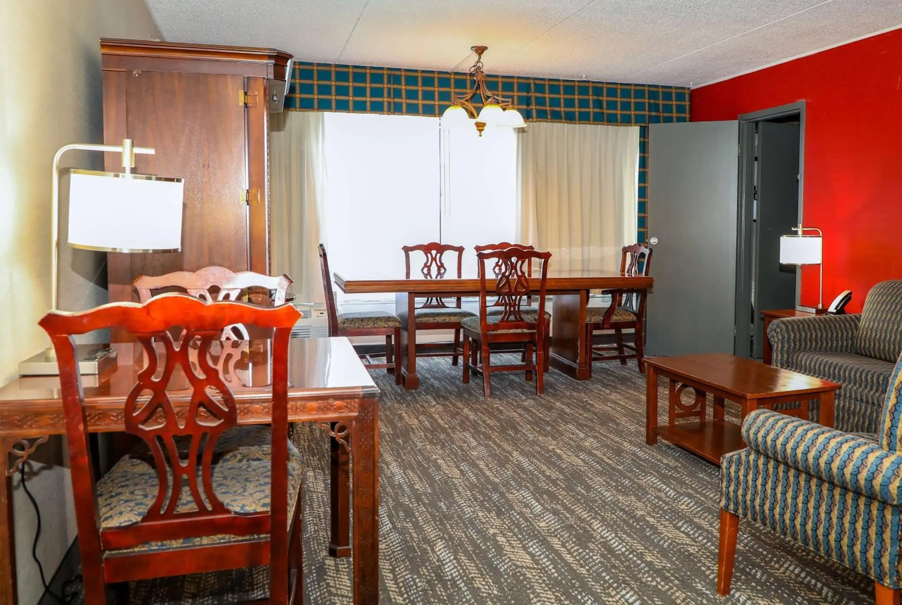 Photo of the whole room in Ramada by Wyndham Cumberland Downtown Photo of the whole room in Ramada by Wyndham Cumberland Downtown