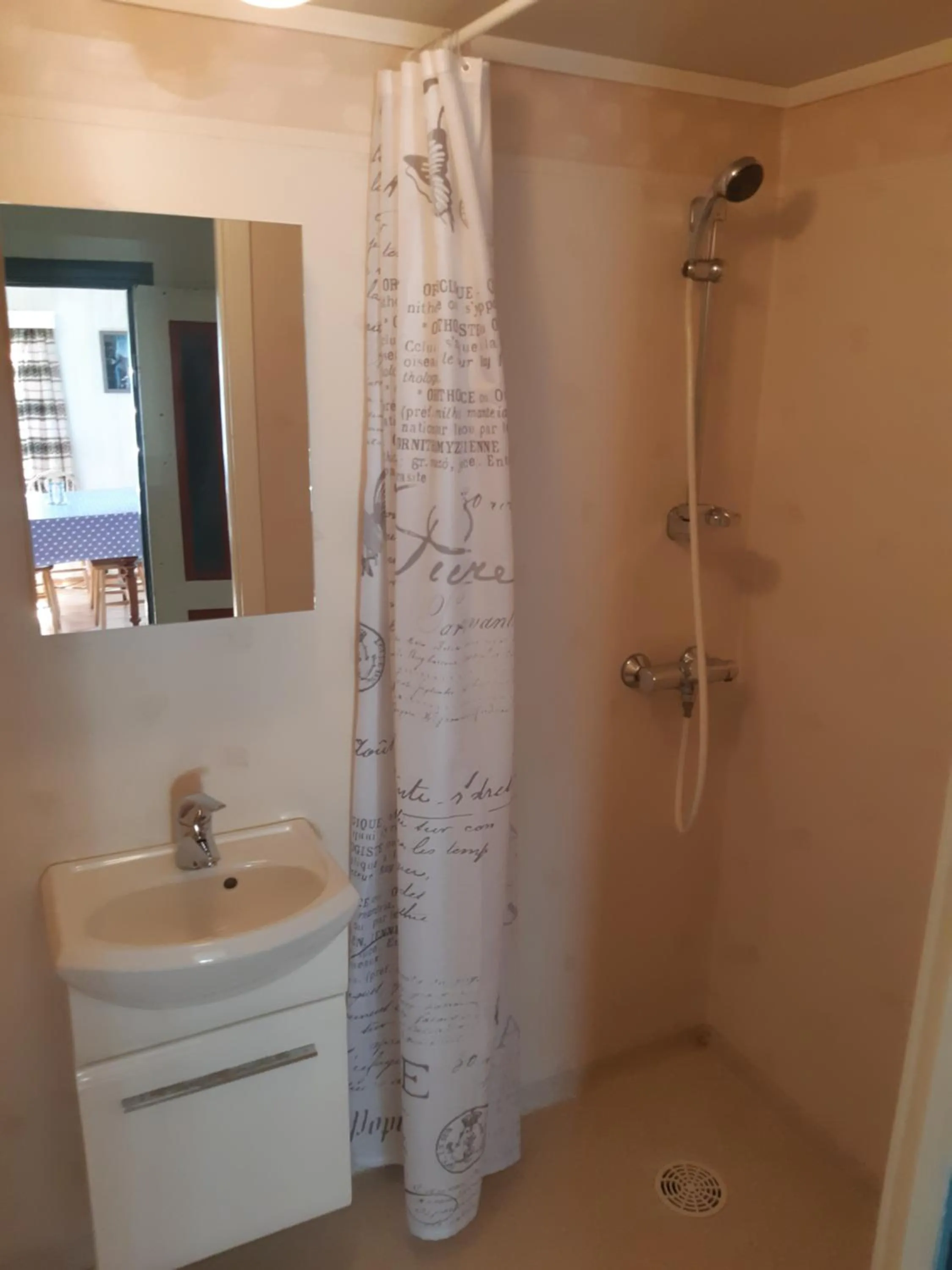 Shower in Westerås Gard