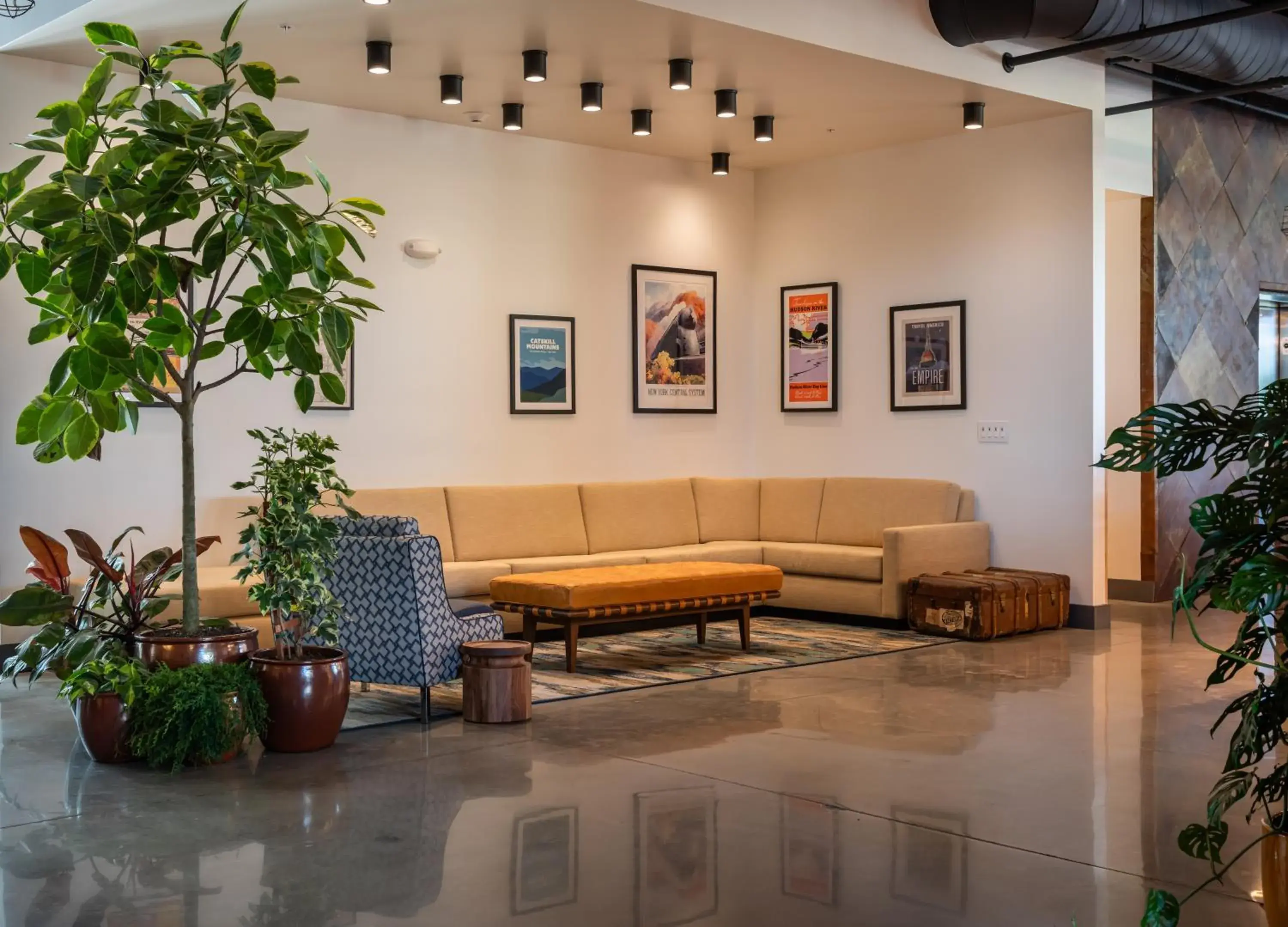 Lobby or reception in voco James Newbury Hudson Valley by IHG Lobby or reception in voco James Newbury Hudson Valley by IHG