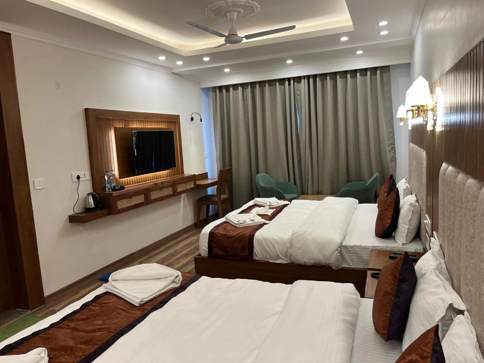 TV and multimedia, Bed in Hotel Youthok Heritage