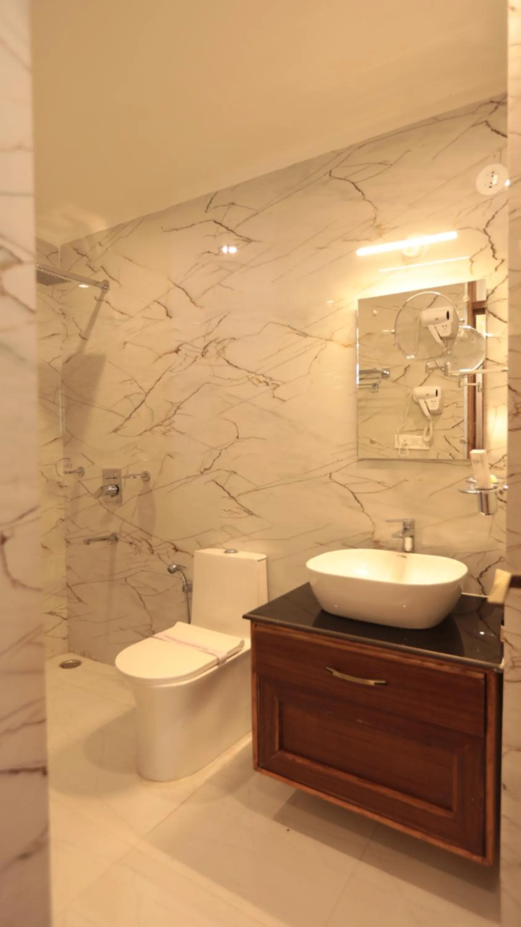 Bathroom in Hotel Youthok Heritage