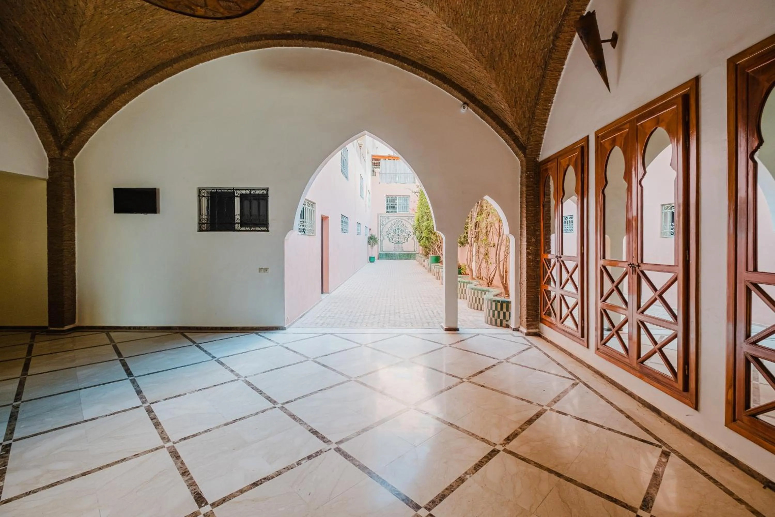 Lobby or reception in Amoud Apartments - Stylish Comfort at Residence Dyar Al Kheir