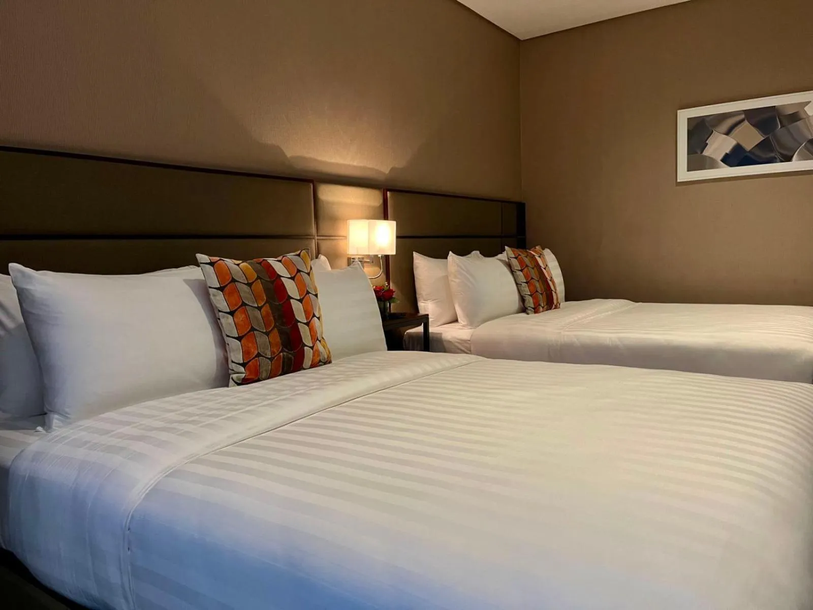 Bed in The Plaza Garden Hotel and Residences