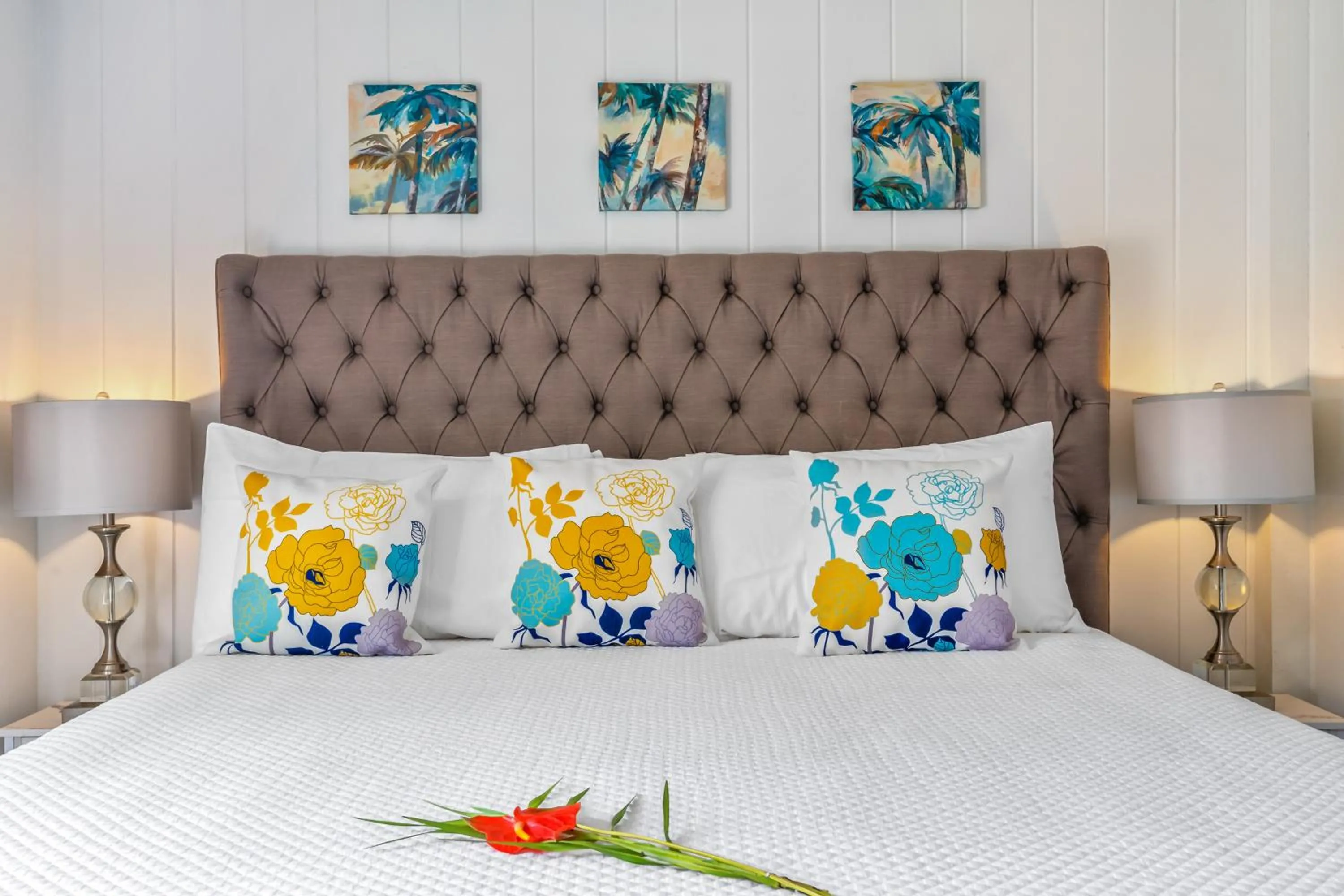 Bed in Emmalani 3BR Princeville Villa with Private Pool