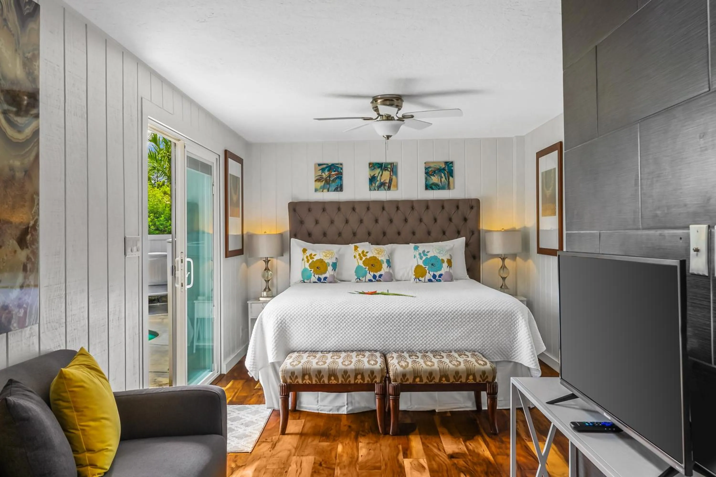 Bed in Emmalani 3BR Princeville Villa with Private Pool