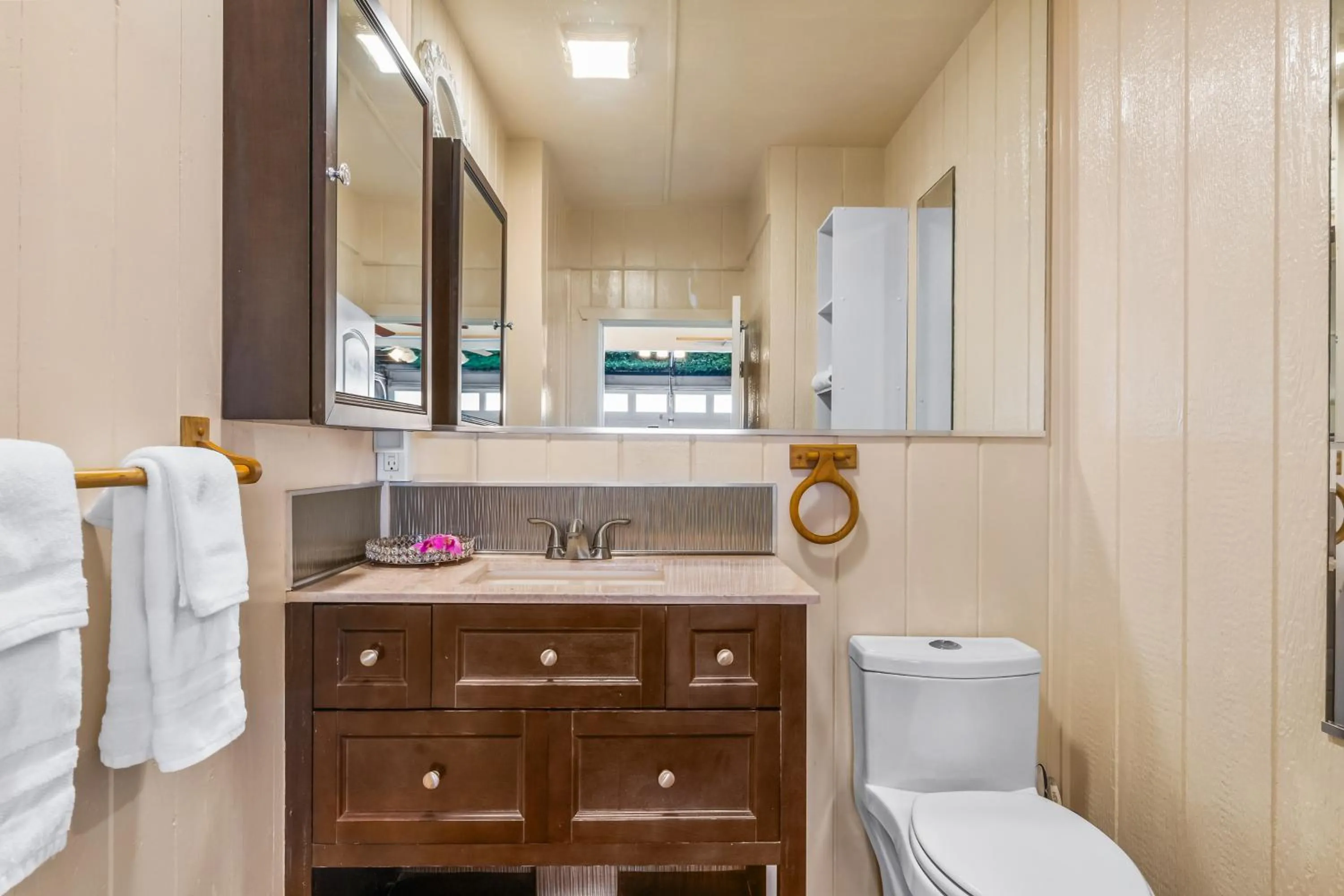 Bathroom in Emmalani 3BR Princeville Villa with Private Pool